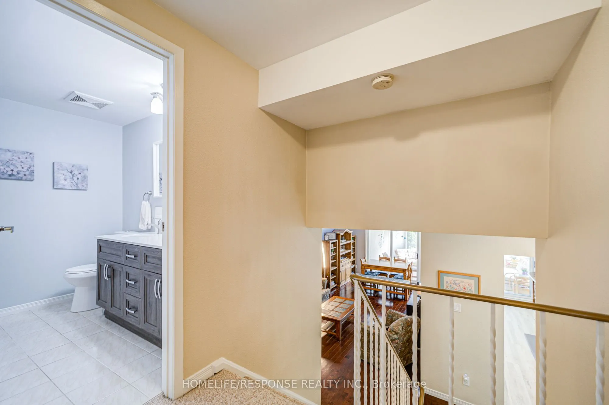 3501 AUTUMNLEAF Crescent