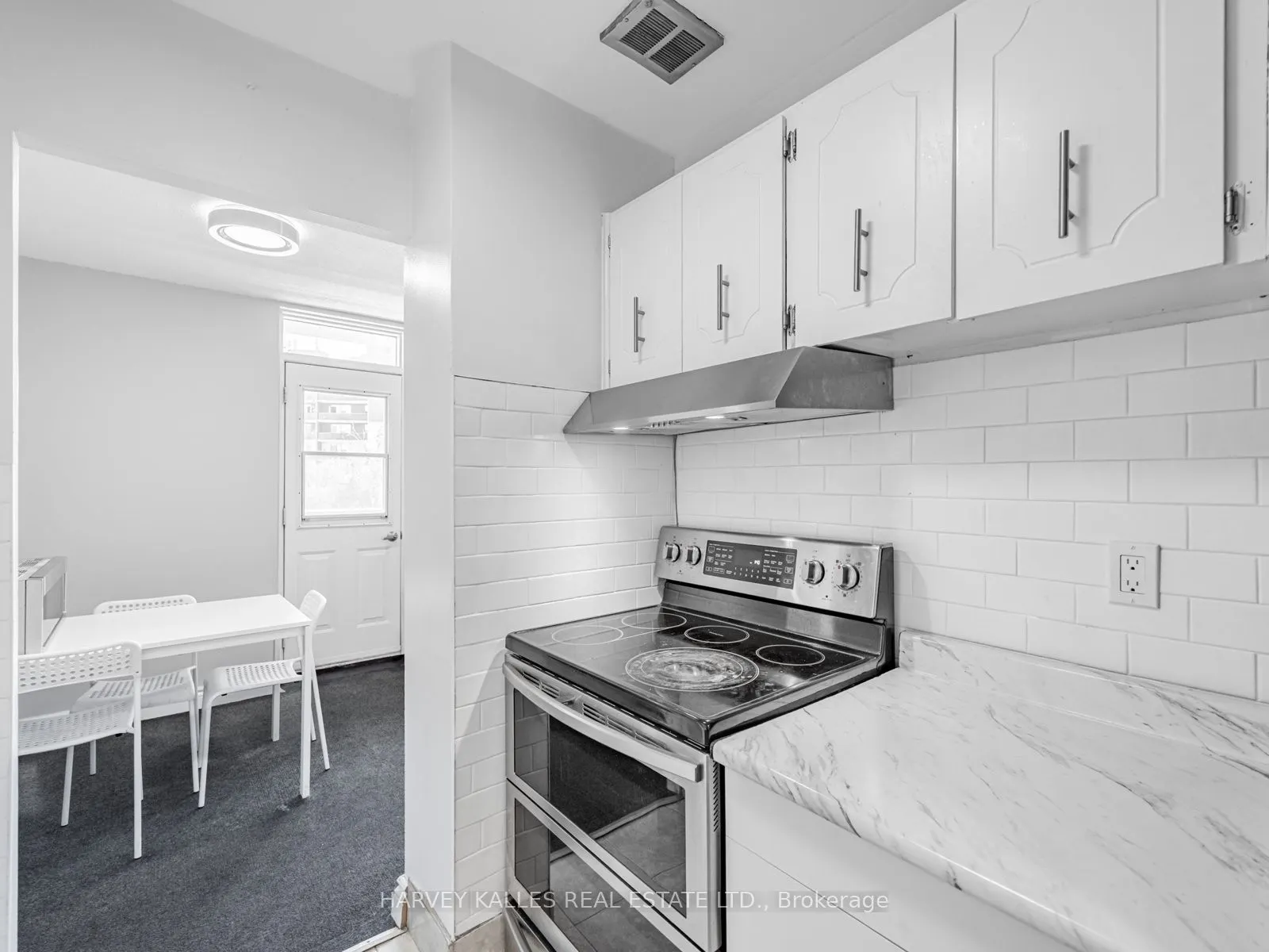 3065 Queen Frederica Drive, #505
