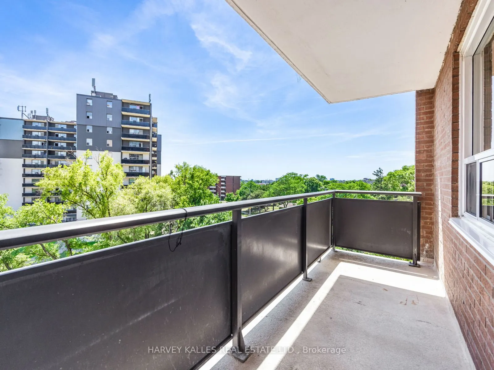 3065 Queen Frederica Drive, #505