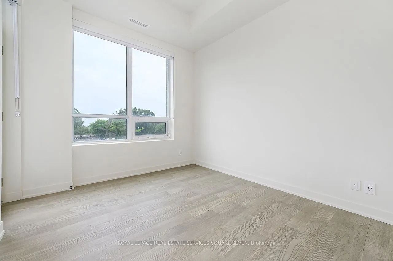123 Maurice Drive, #412