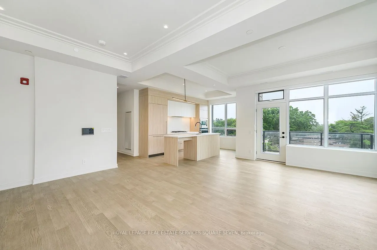 123 Maurice Drive, #412