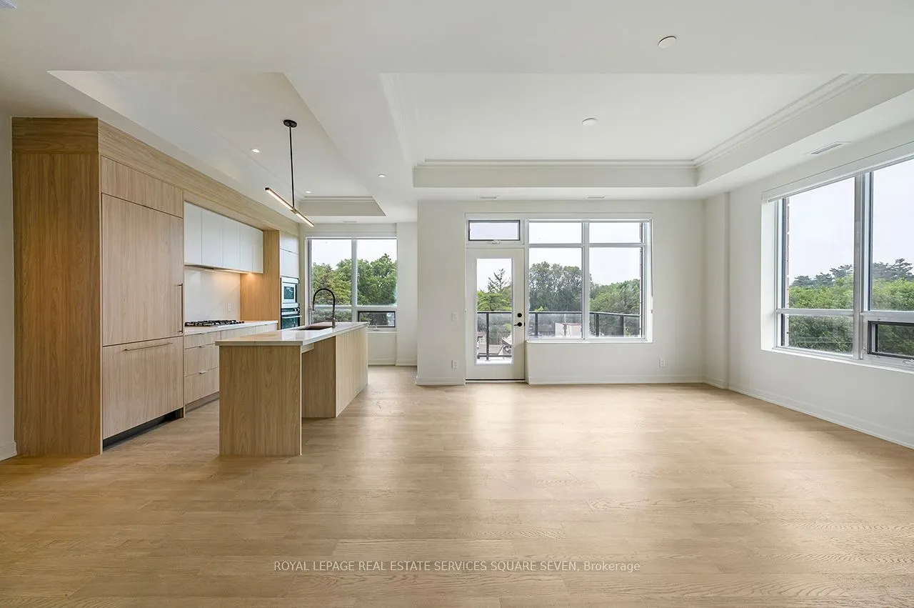 123 Maurice Drive, #412