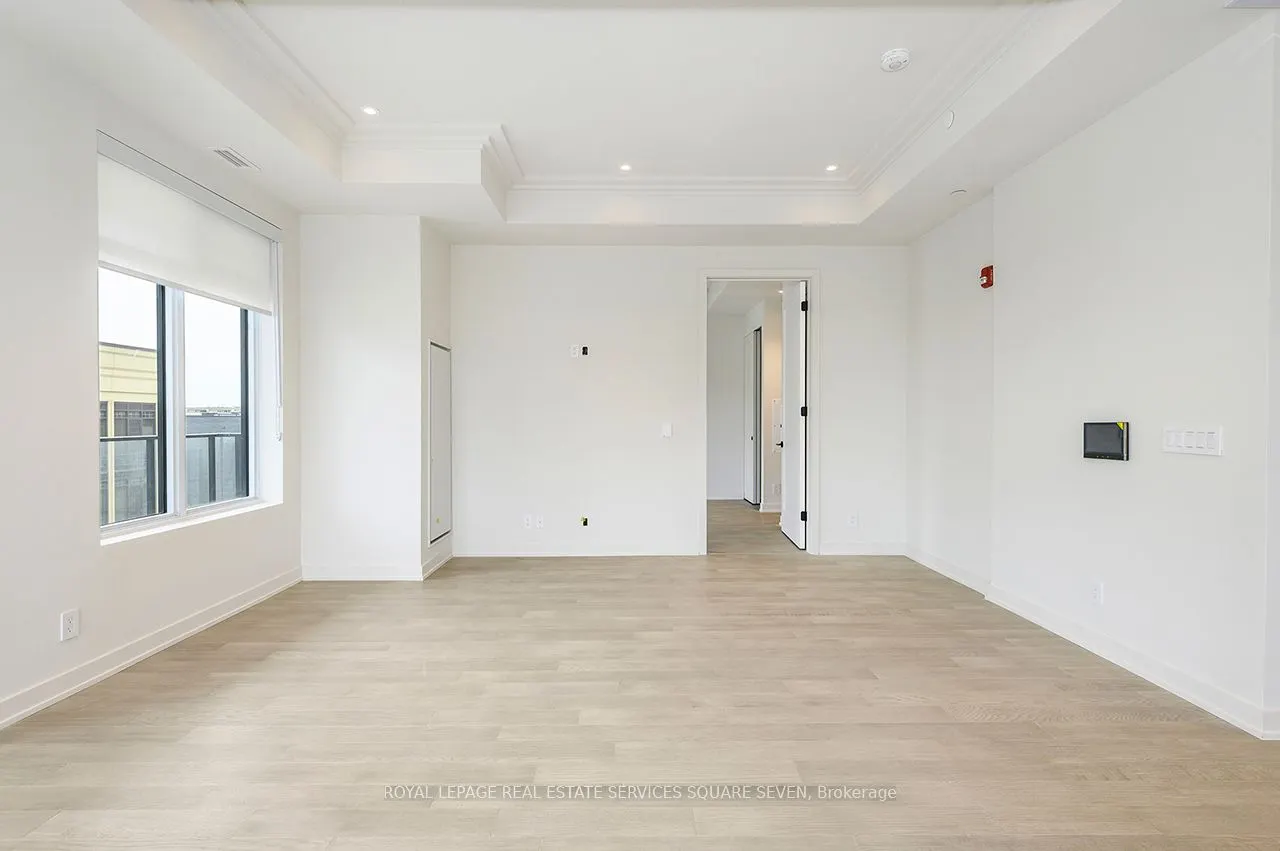 123 Maurice Drive, #412