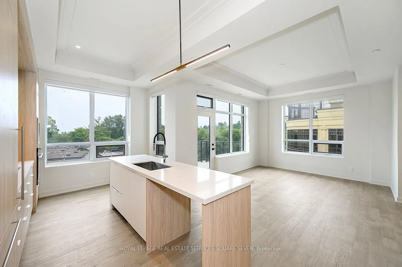 123 Maurice Drive, #412