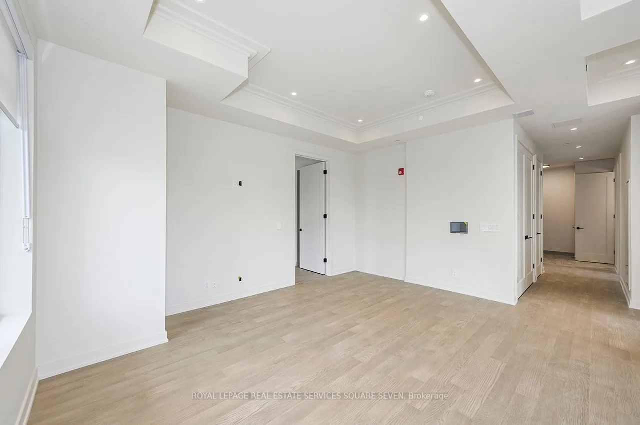 123 Maurice Drive, #412