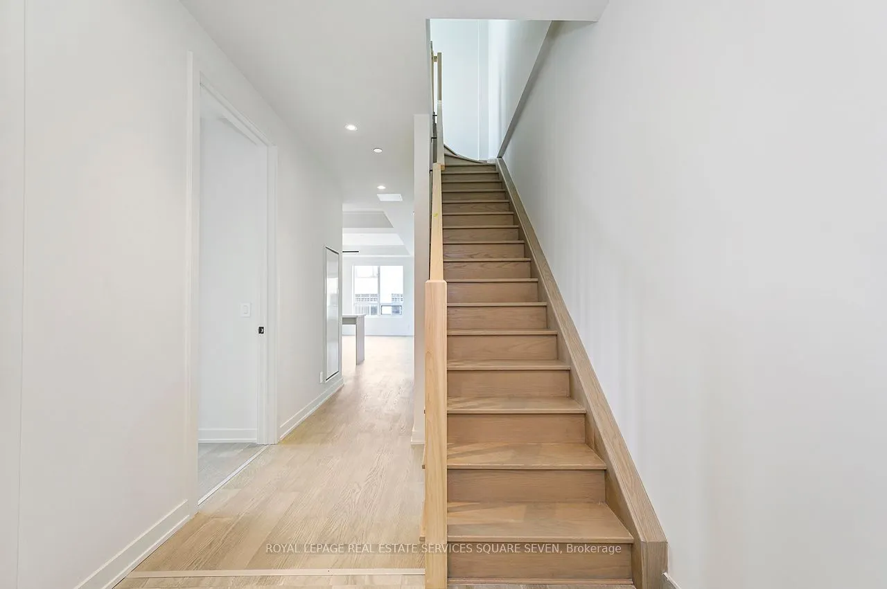 123 Maurice Drive, #412