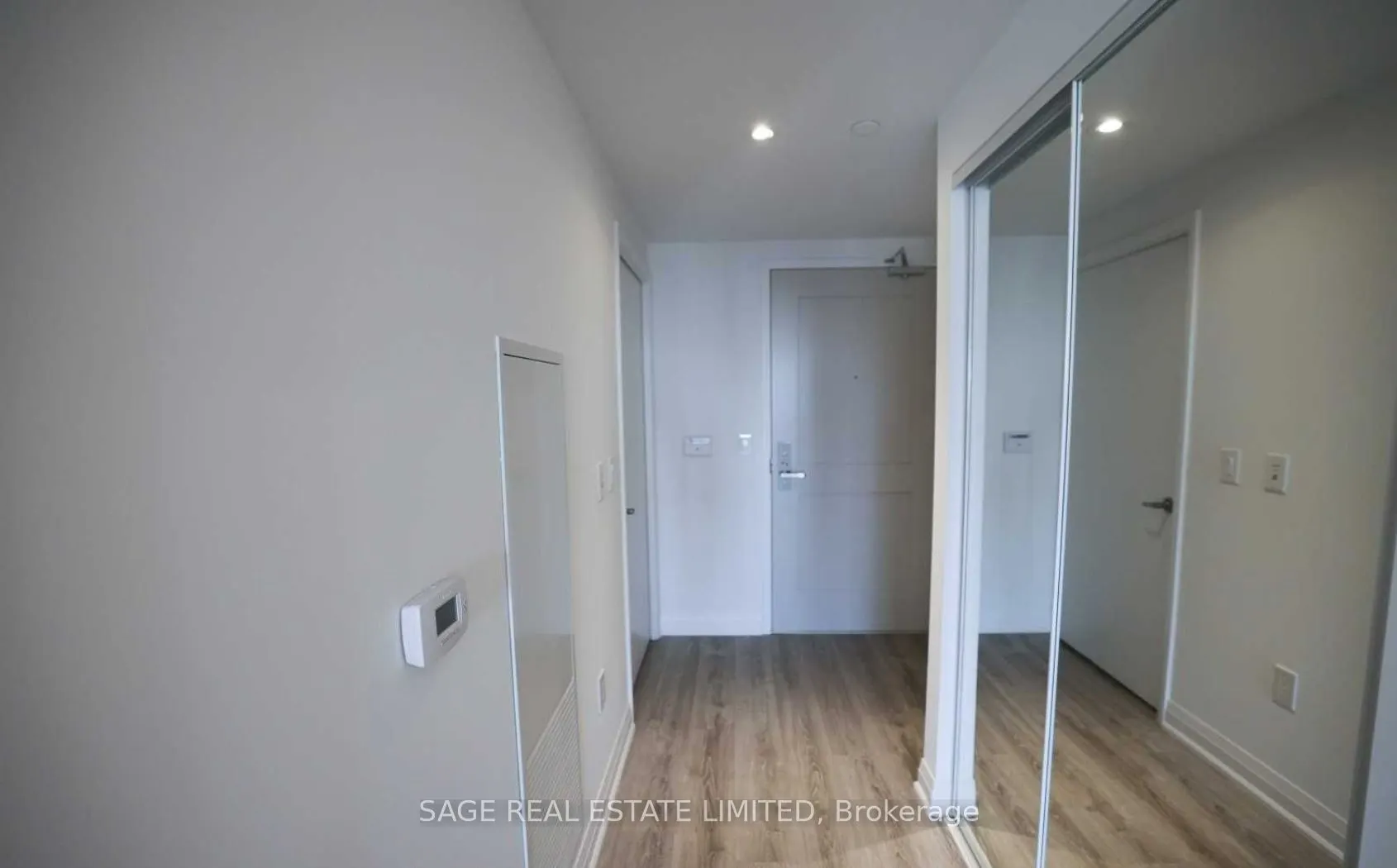 10 Gibbs Road, #625