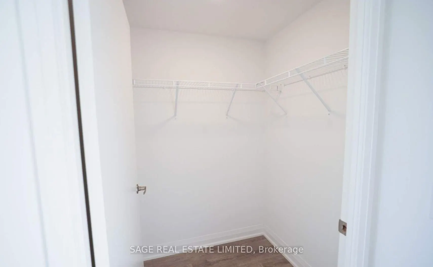 10 Gibbs Road, #625
