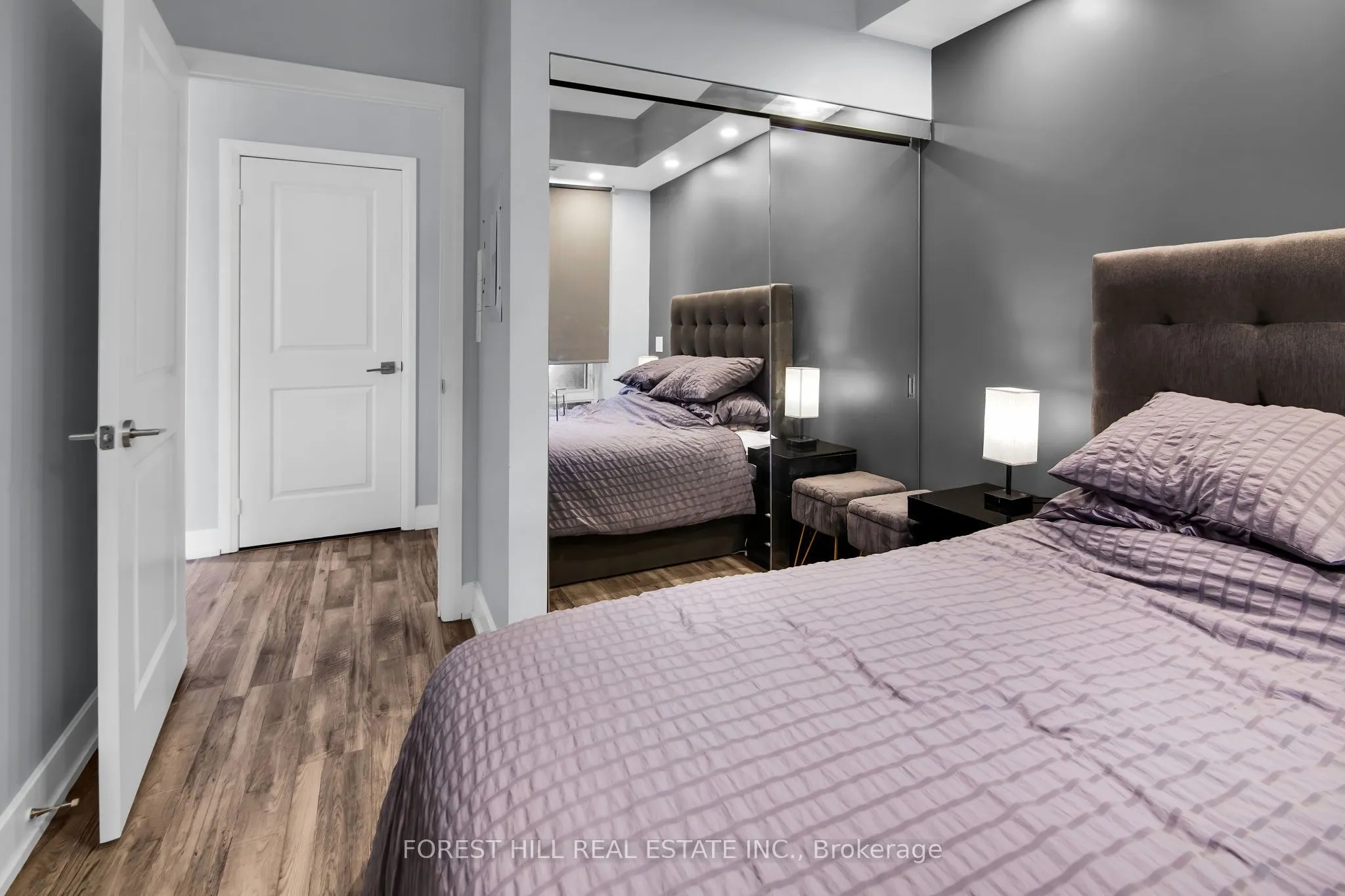 6 Eva Road, #2405