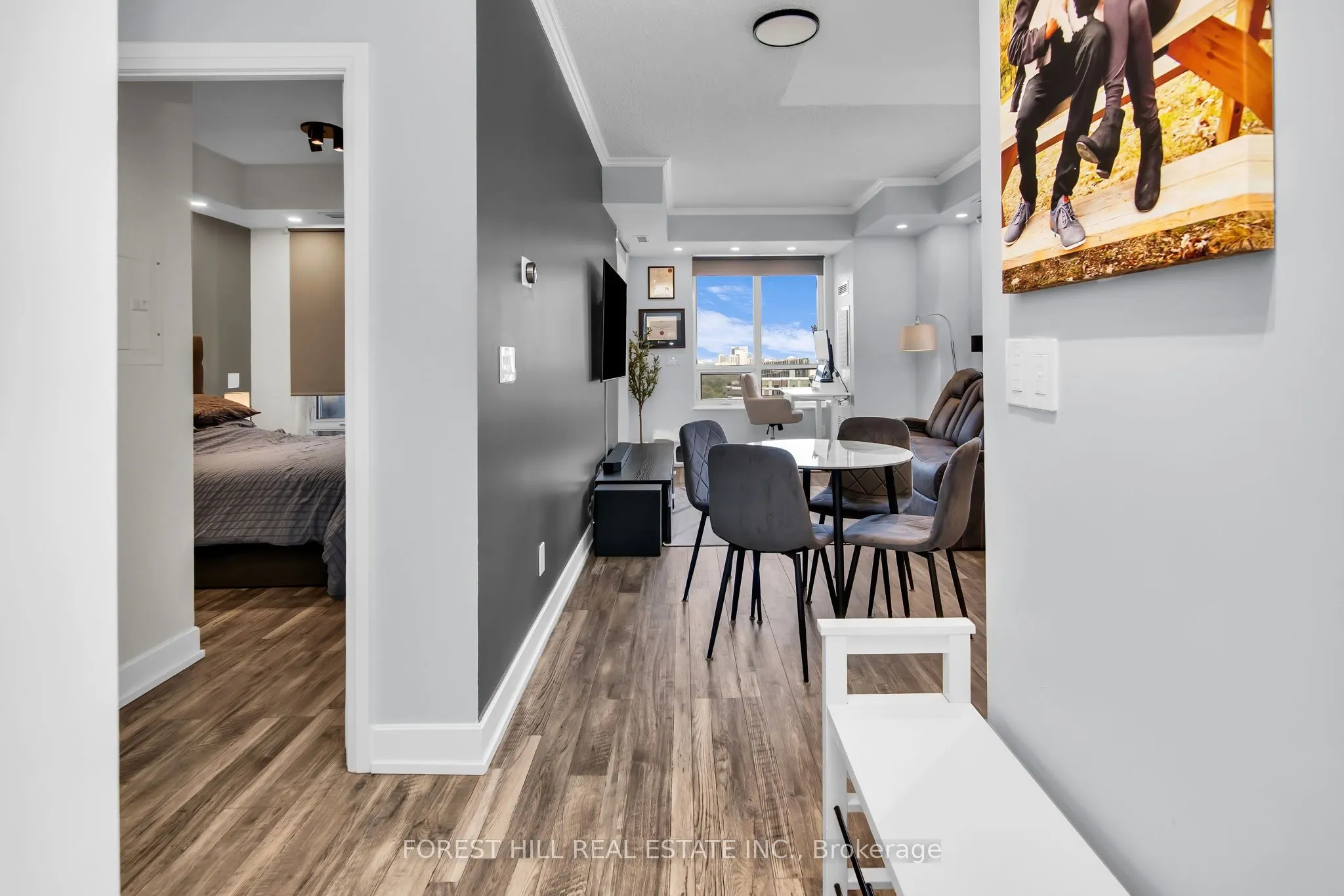 6 Eva Road, #2405