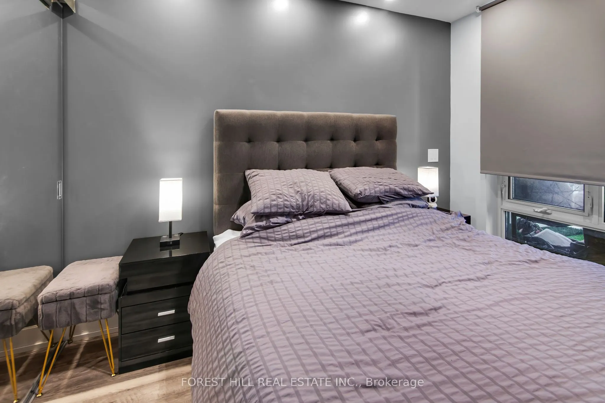 6 Eva Road, #2405