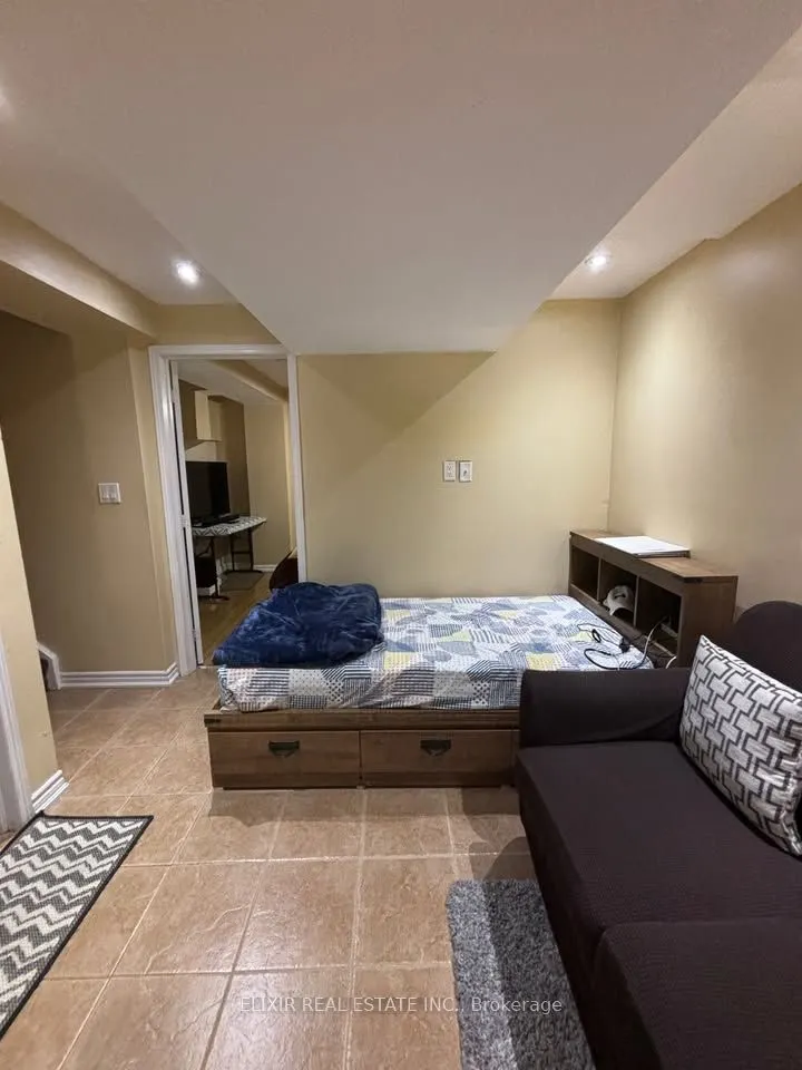 4 Lonestar Crescent, #Basement