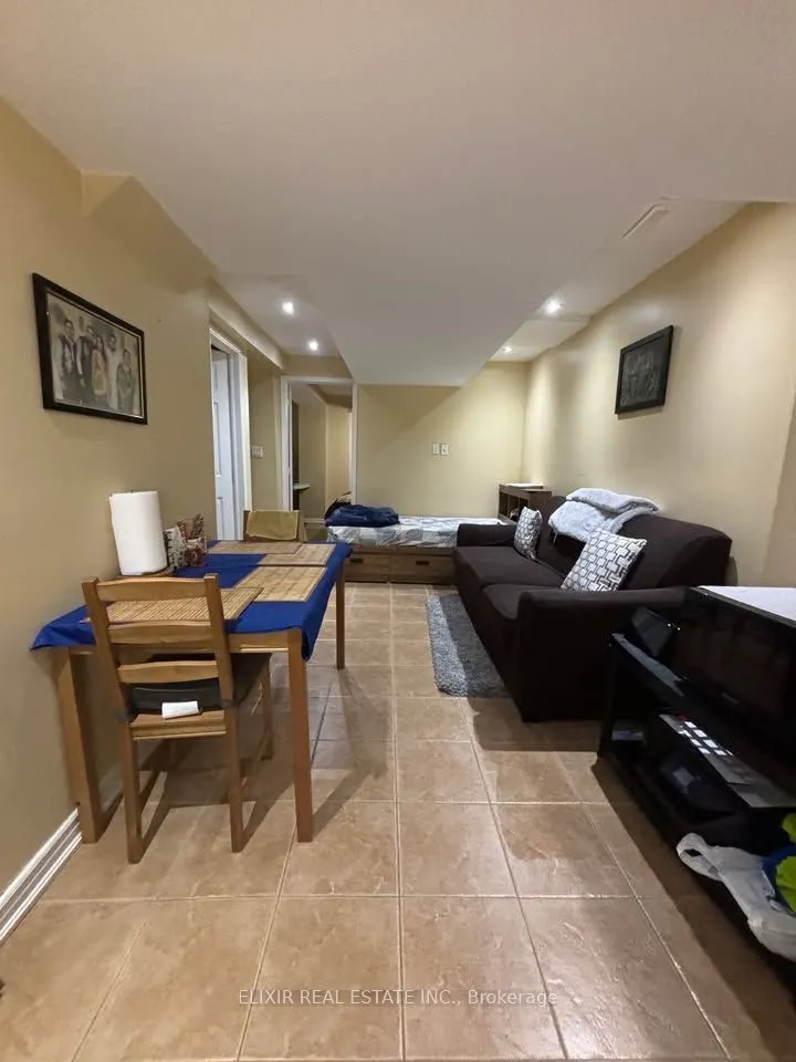 4 Lonestar Crescent, #Basement