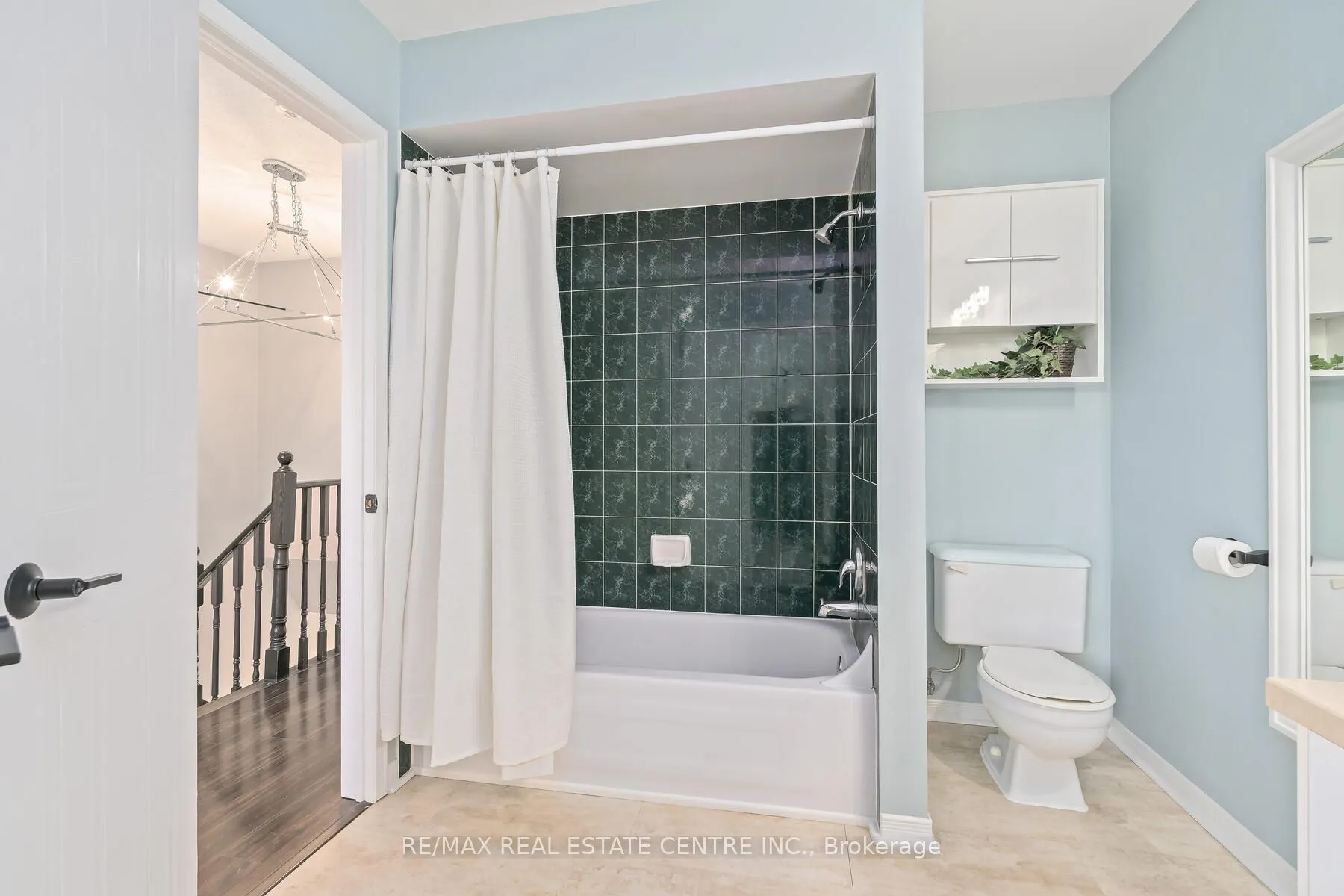 142 Richwood Crescent