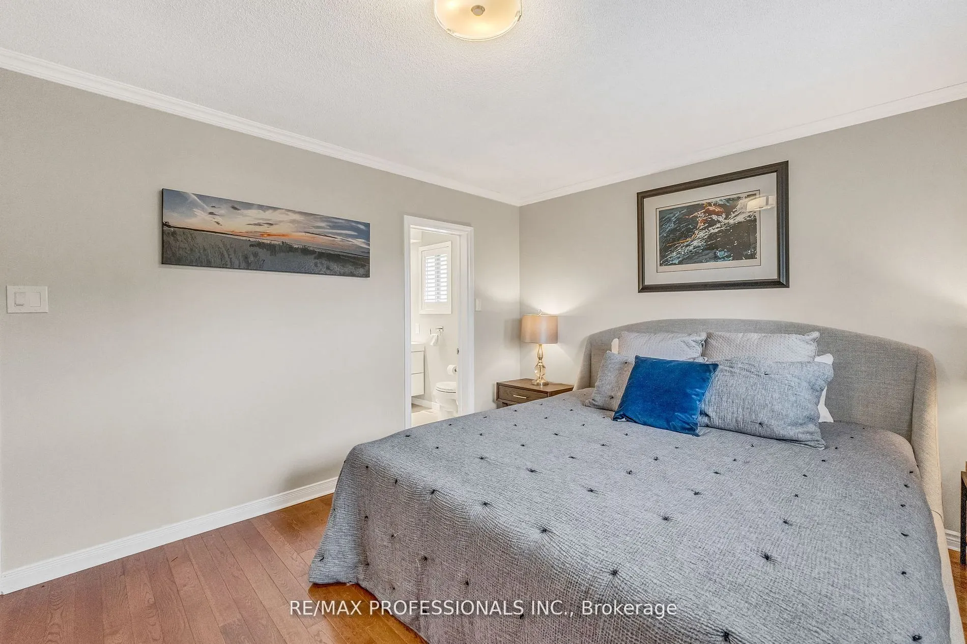 53 Decarie Circle