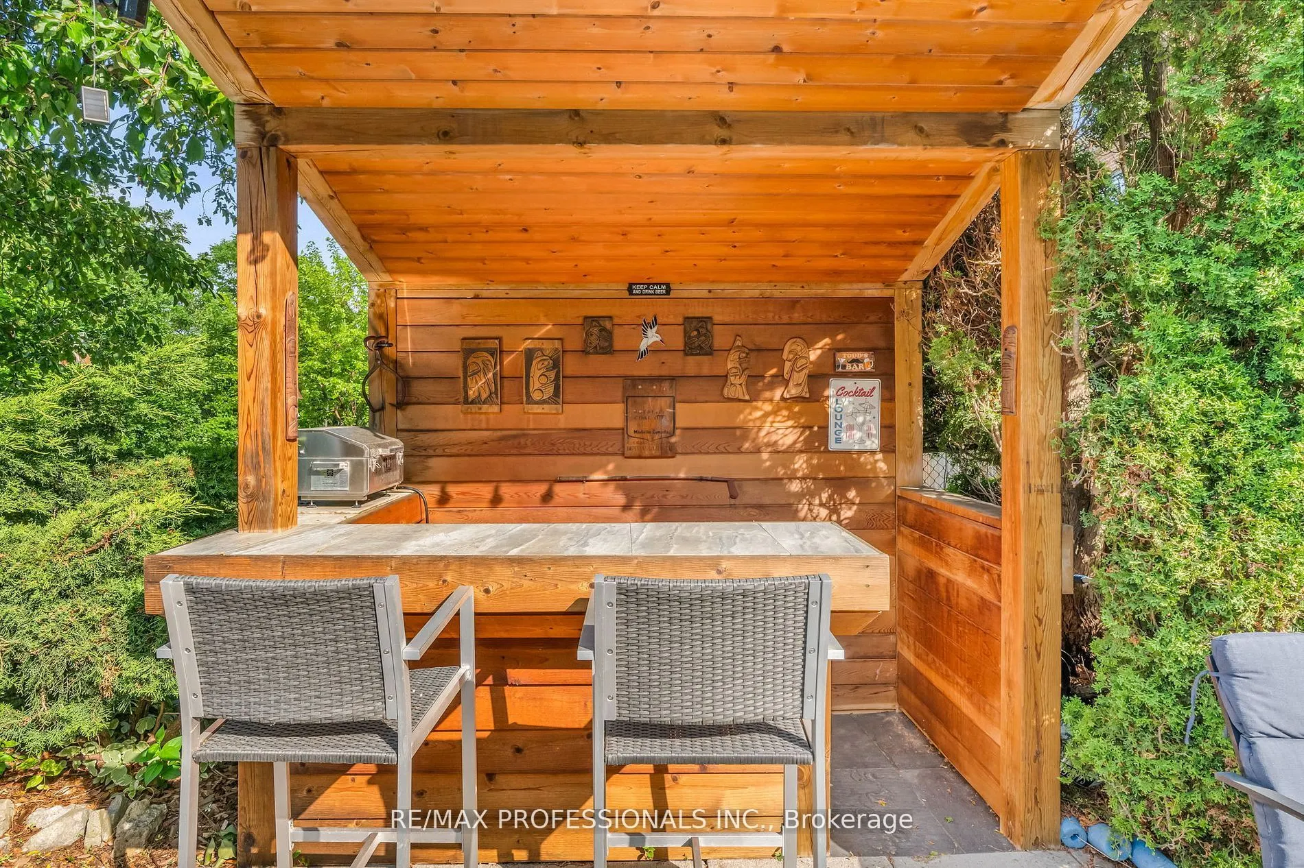53 Decarie Circle