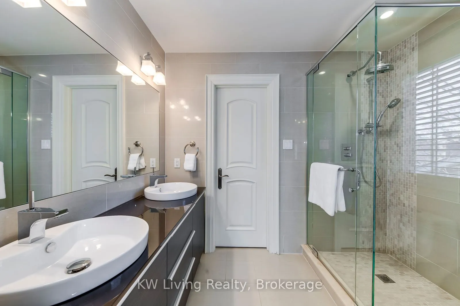 70 Hartfield Road
