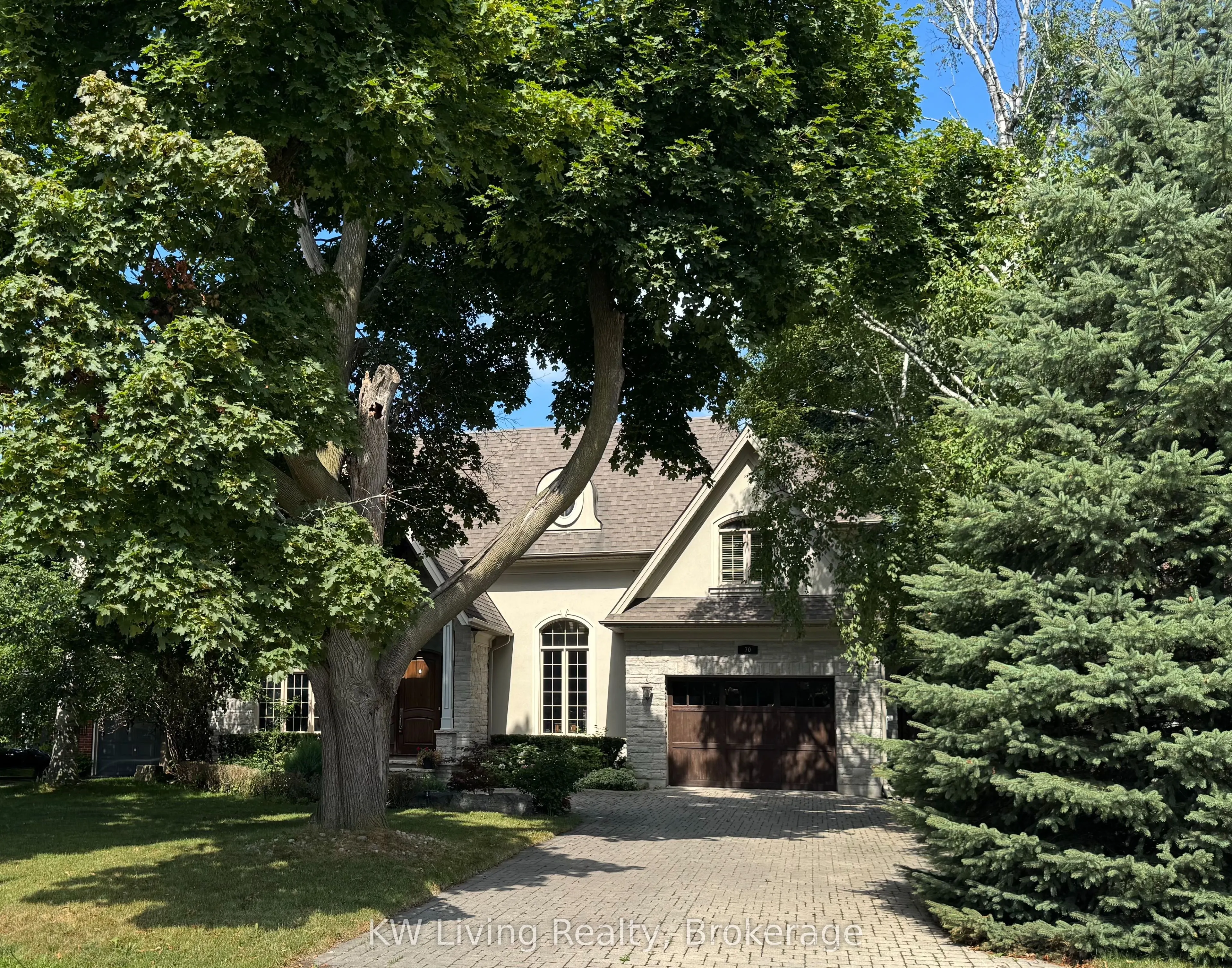 70 Hartfield Road