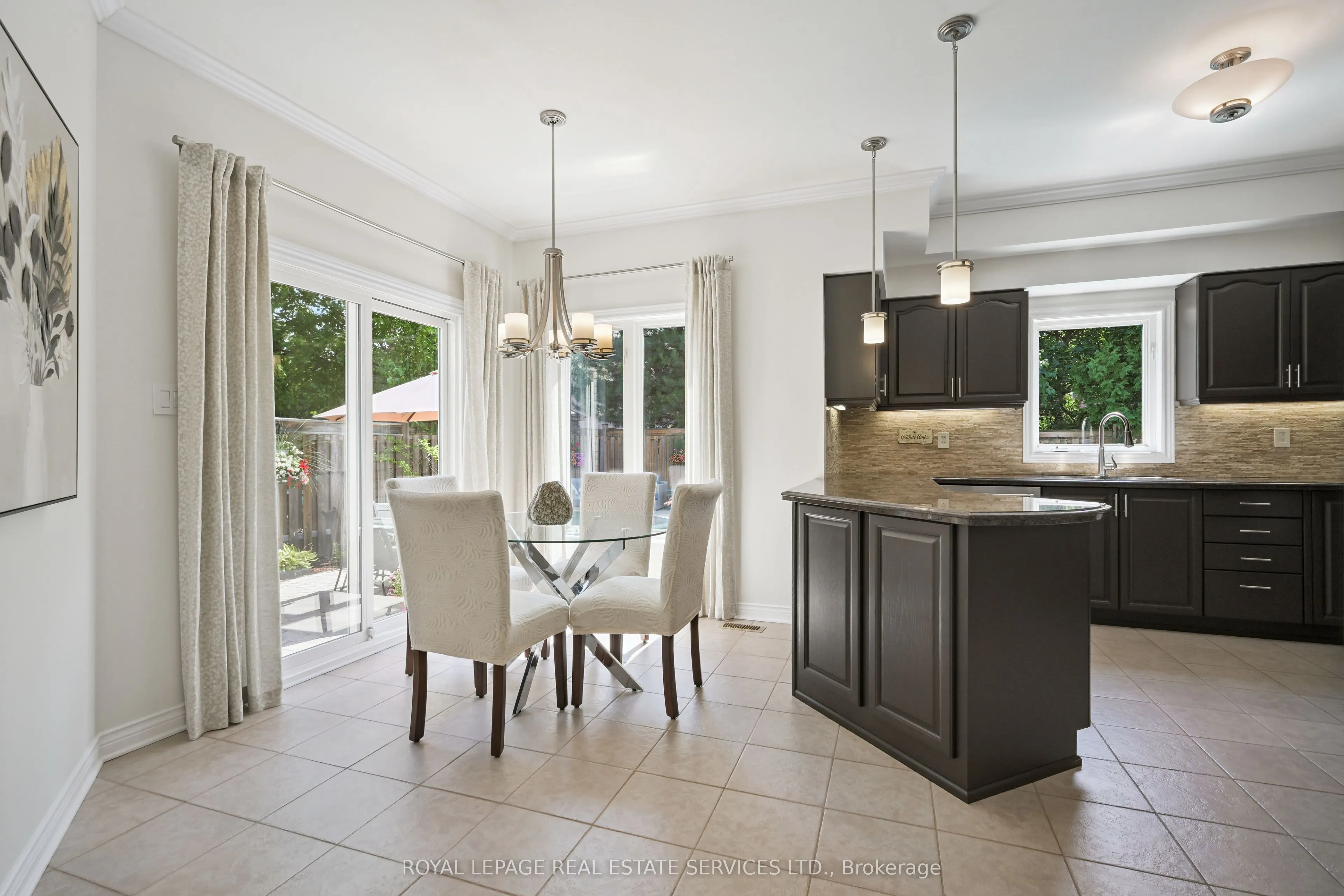 2068 Heatherwood Drive