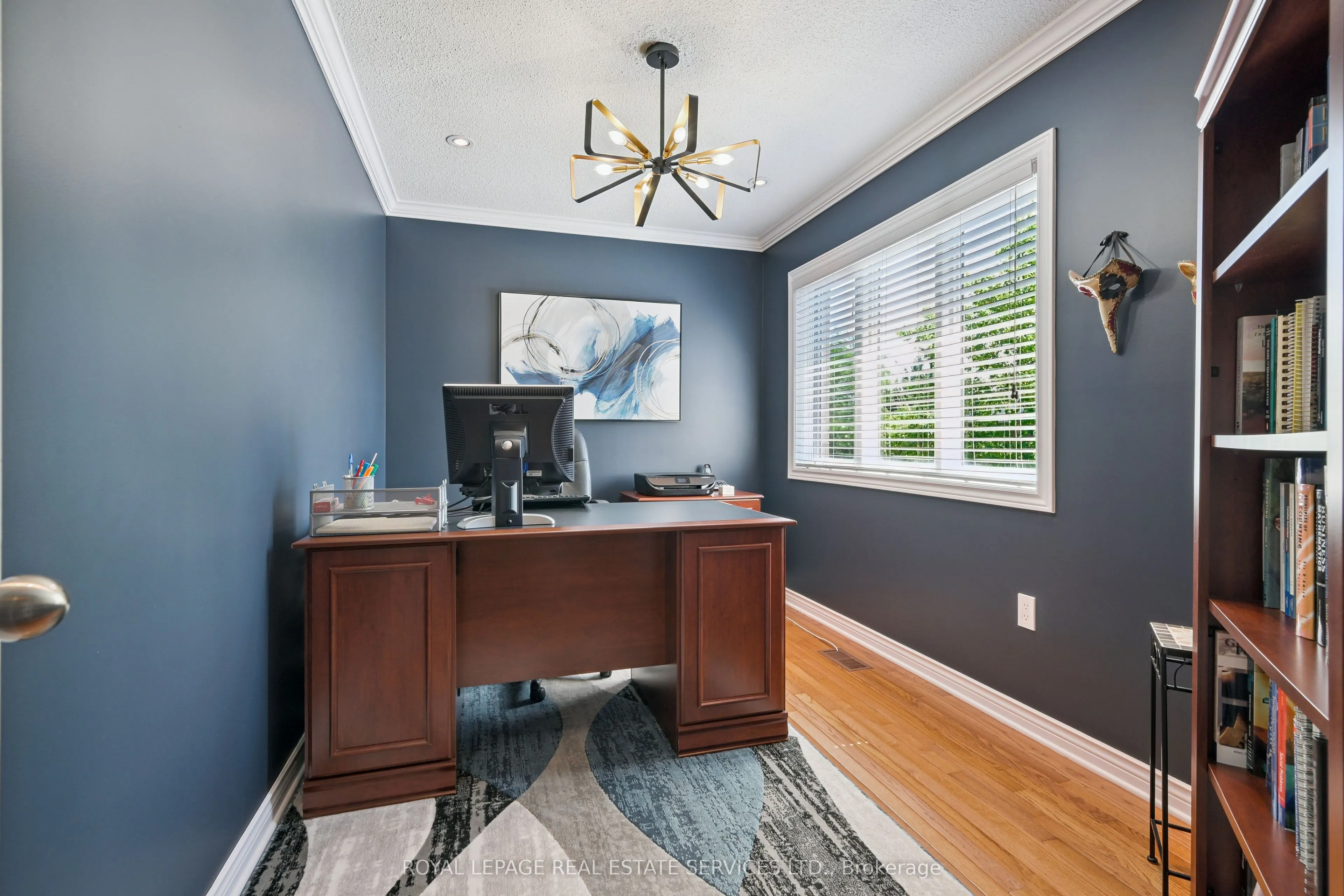 2068 Heatherwood Drive