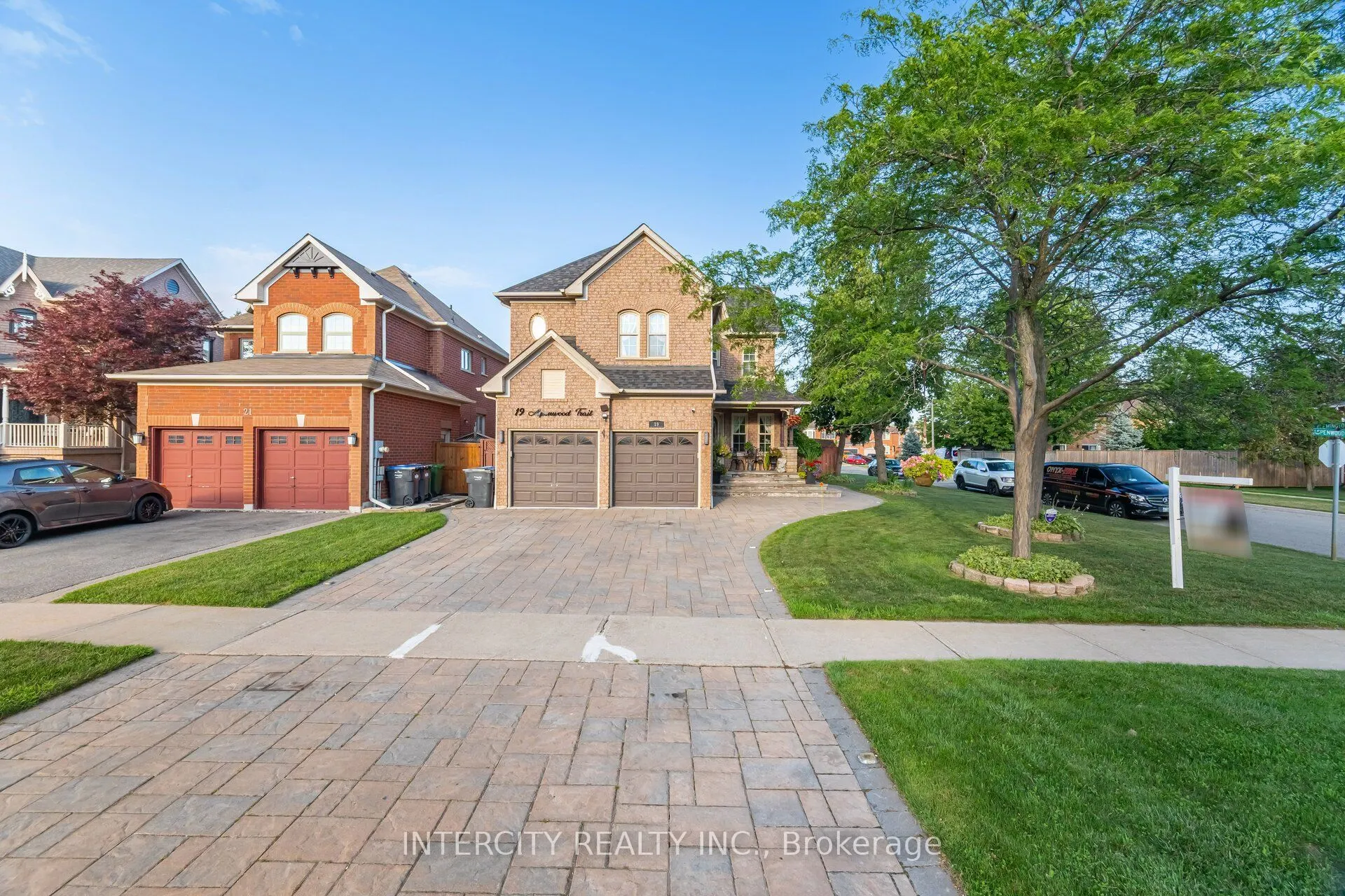 19 Aspenwood Trail