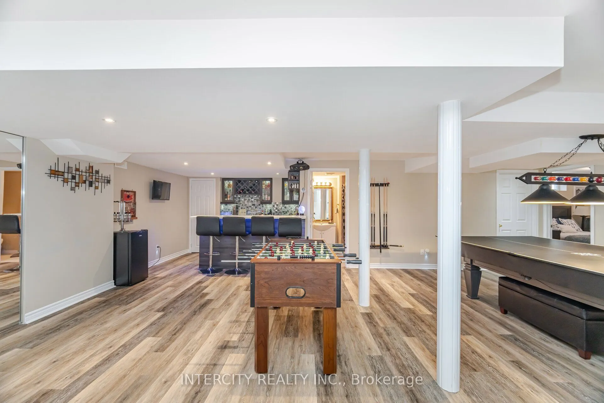 19 Aspenwood Trail