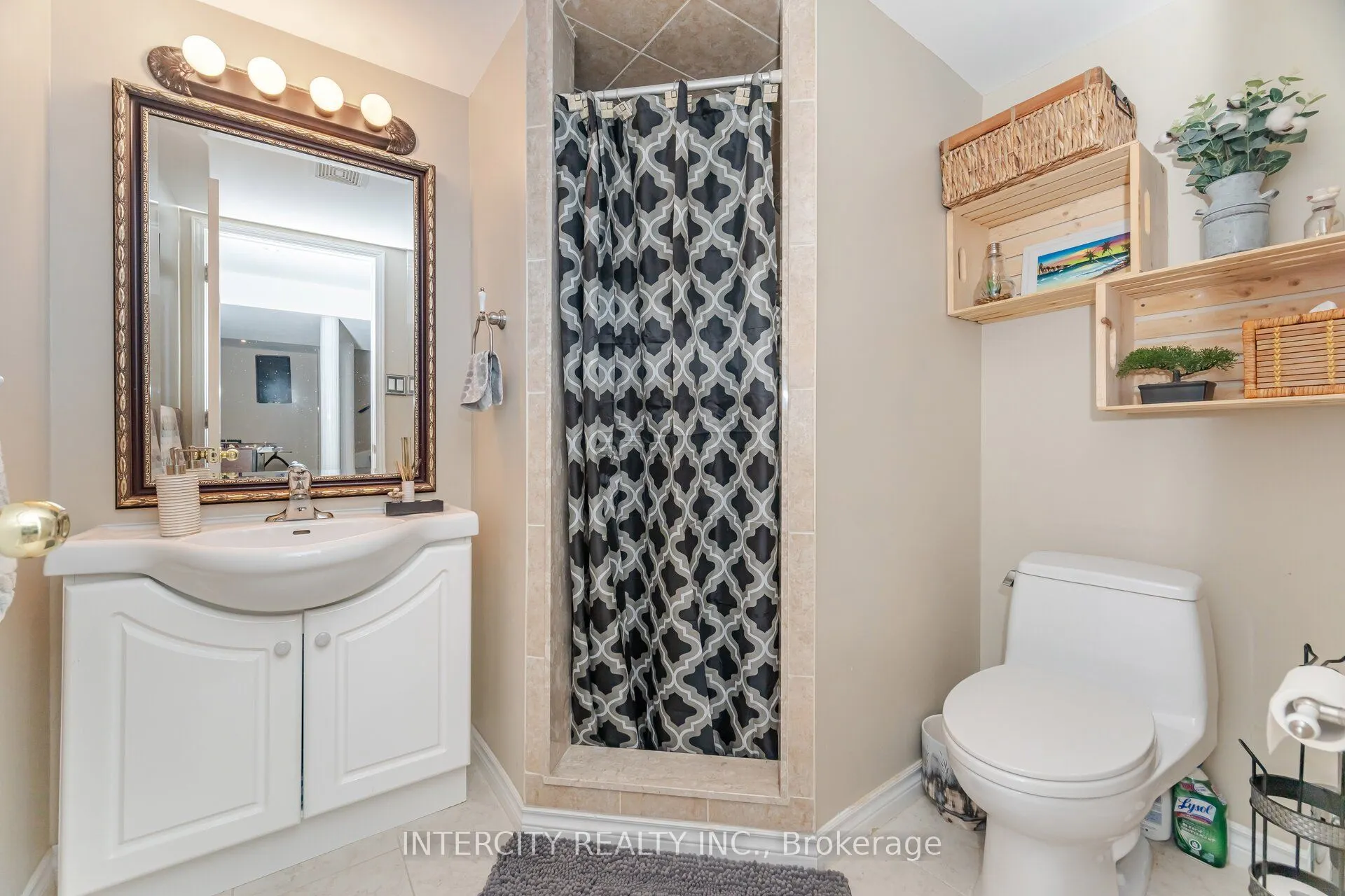 19 Aspenwood Trail