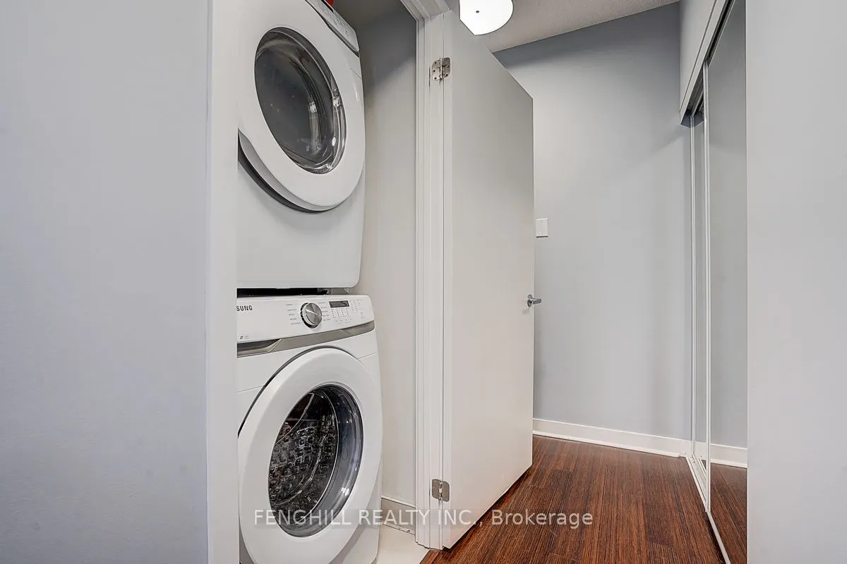 365 Prince Of Wales Drive, #2102