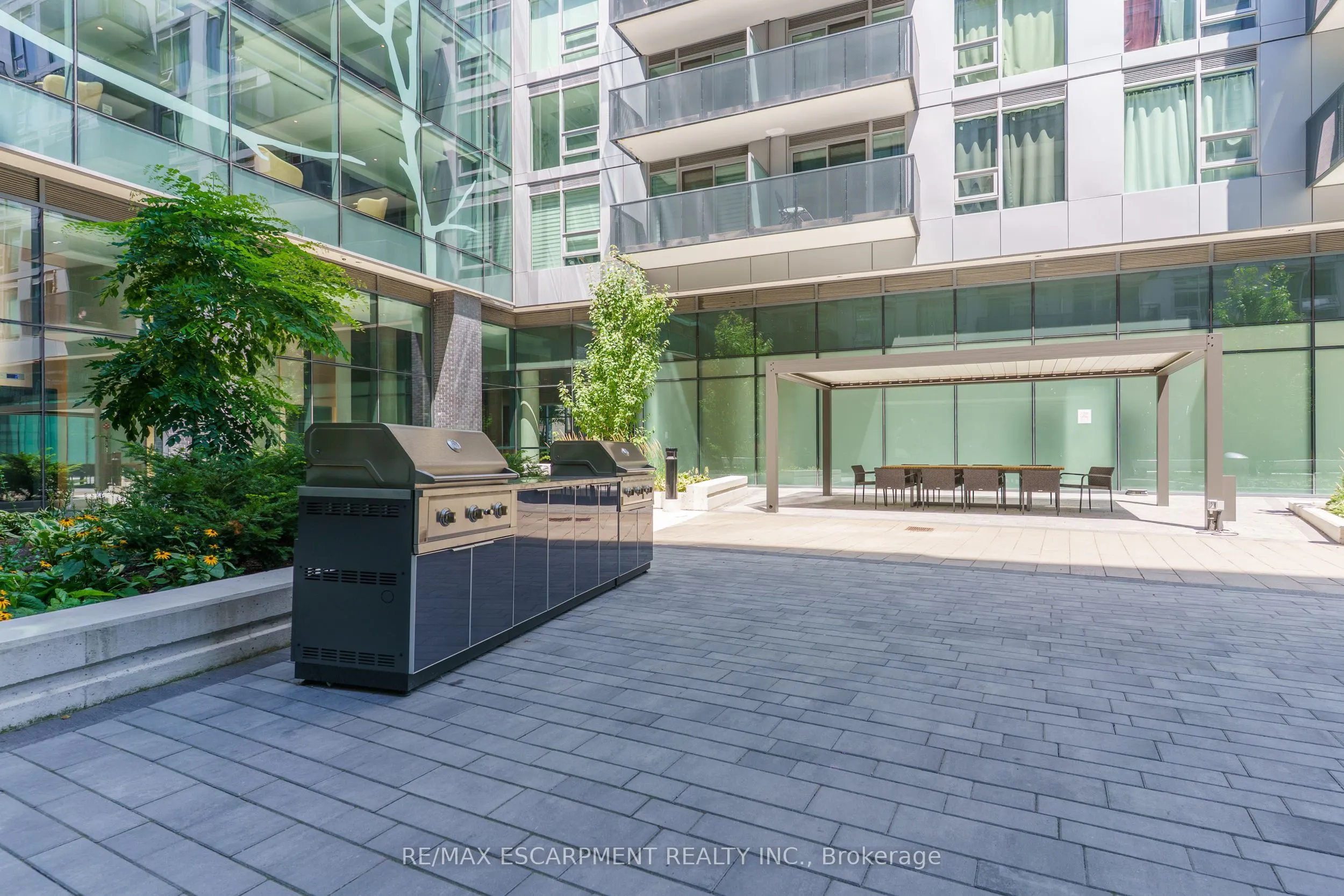 2450 Old Bronte Road #614