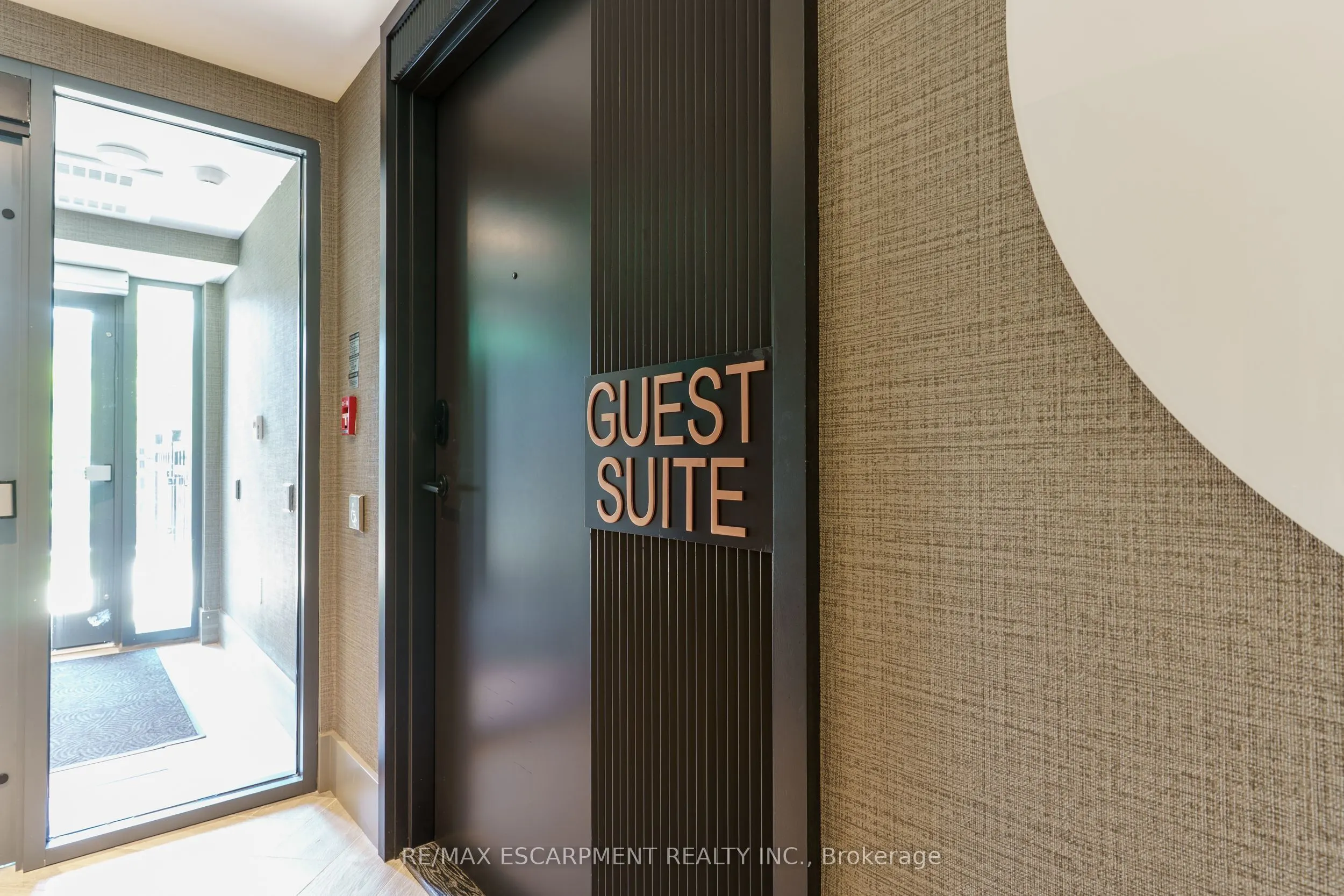 2450 Old Bronte Road #614