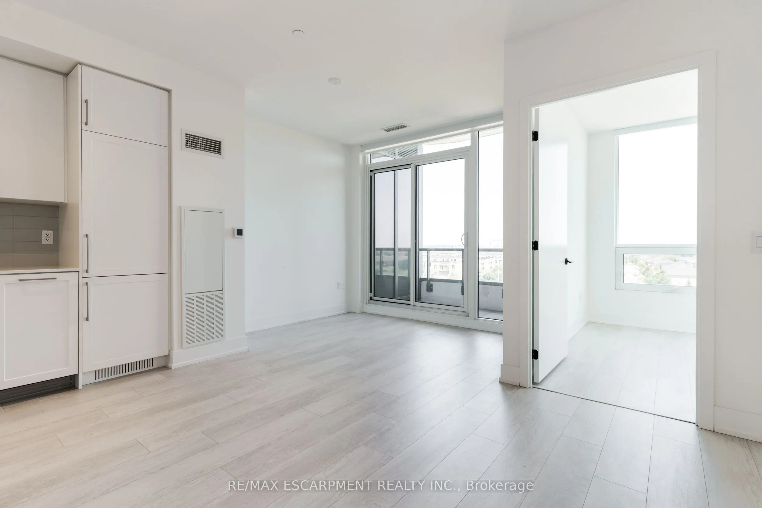 2450 Old Bronte Road #614