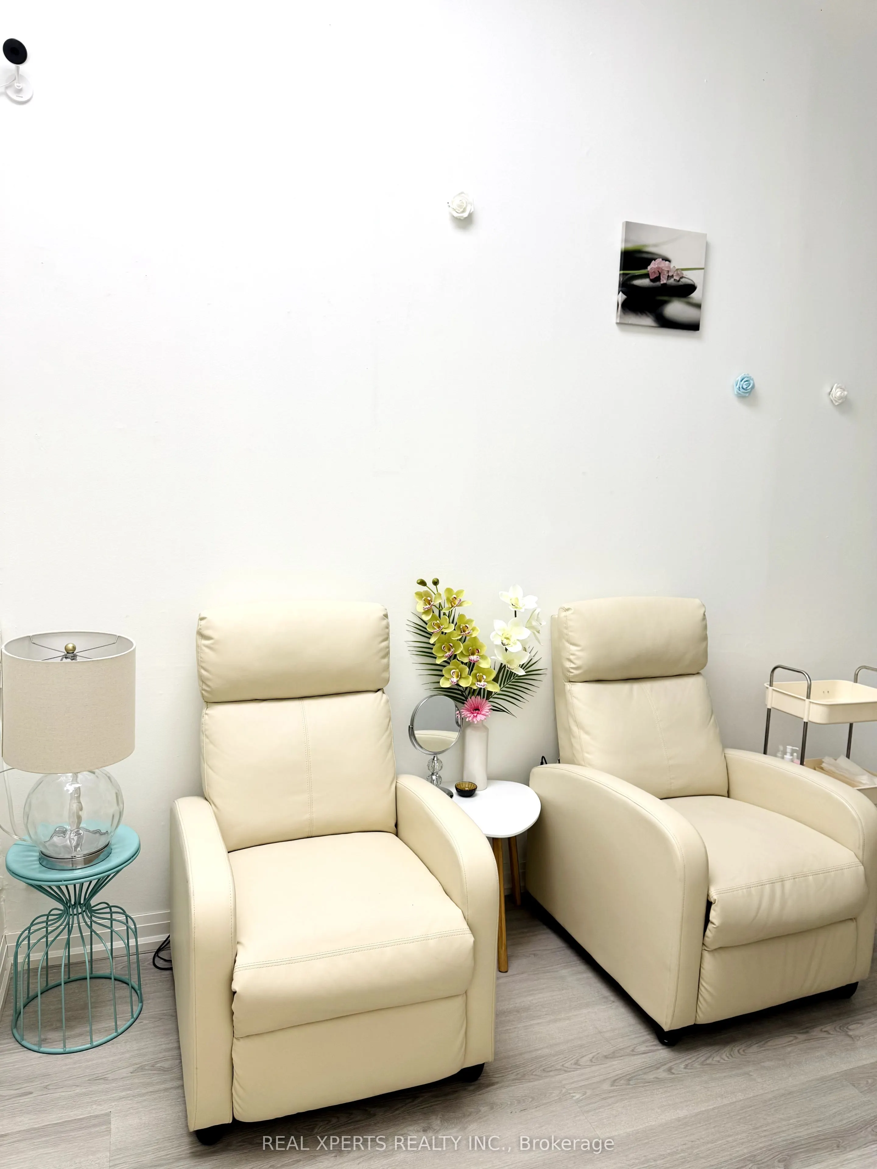 3415 Dixie Road, #11