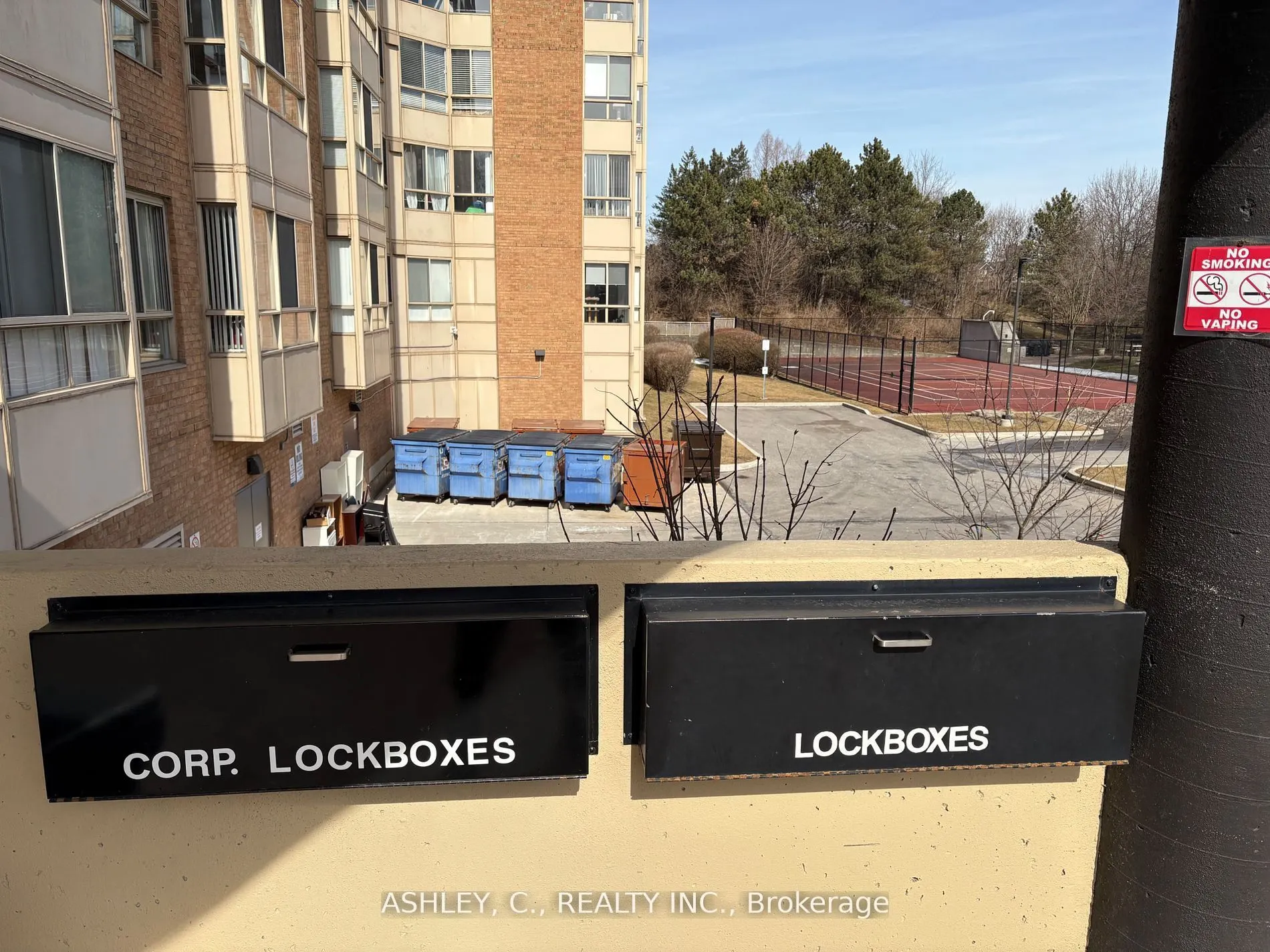 1485 Lakeshore Road E, #216