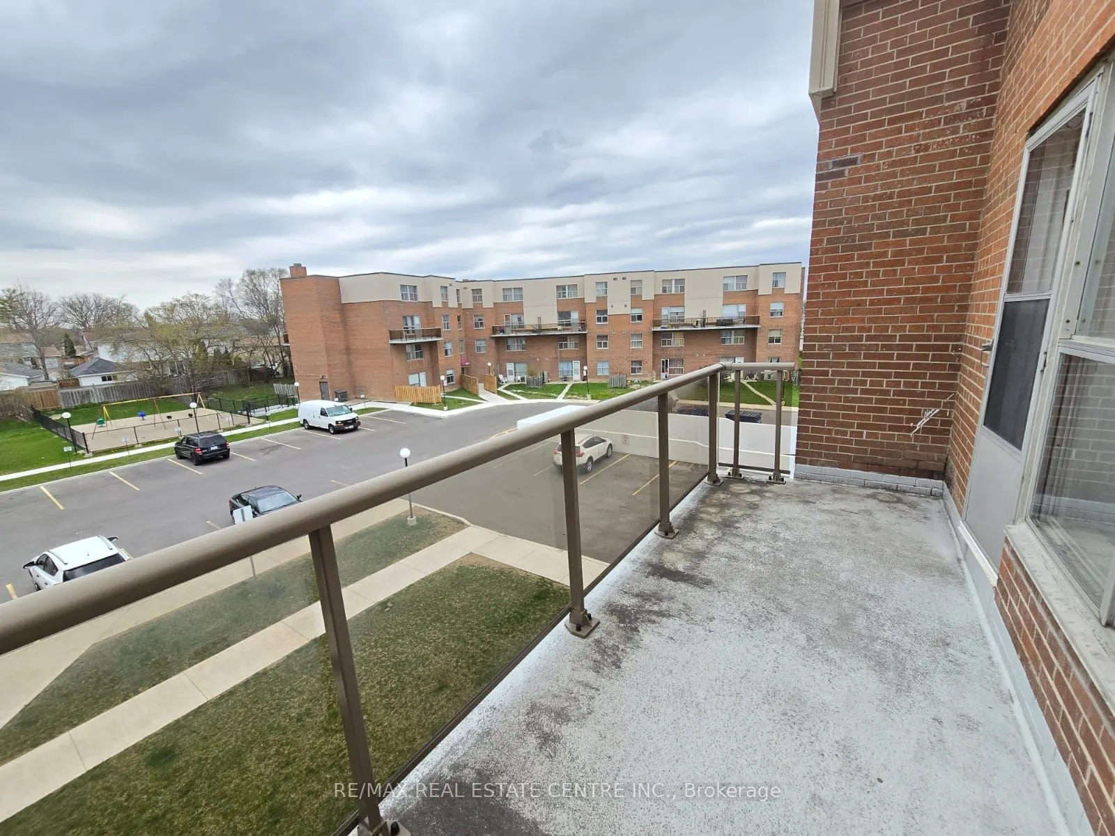 1055 Forestwood Drive, #212