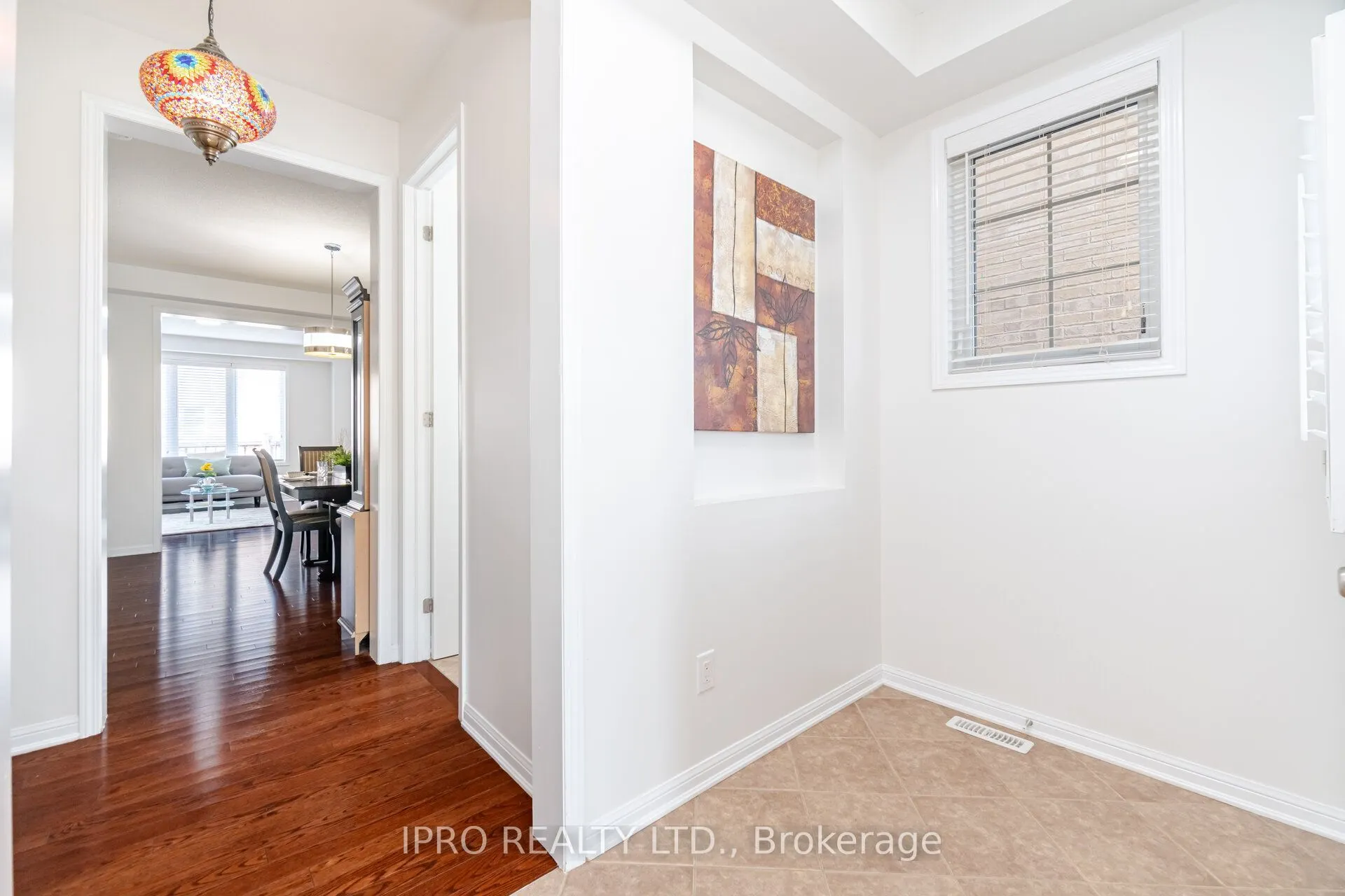 1047 Savoline Boulevard