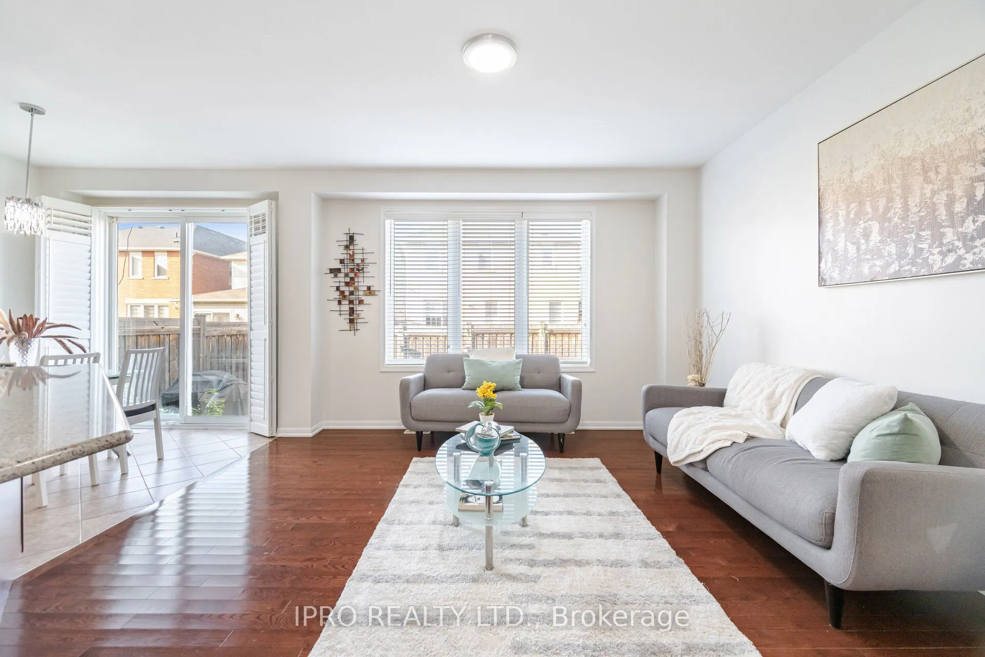 1047 Savoline Boulevard