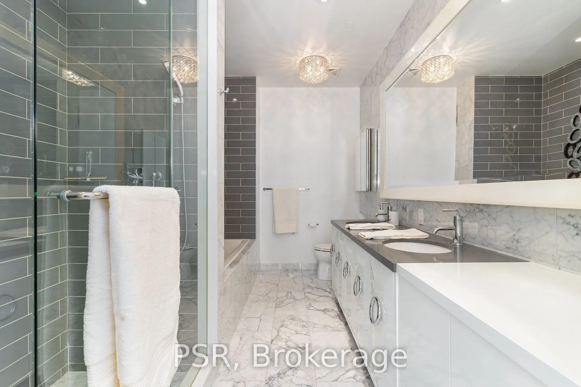 88 Park Lawn Road, #2906