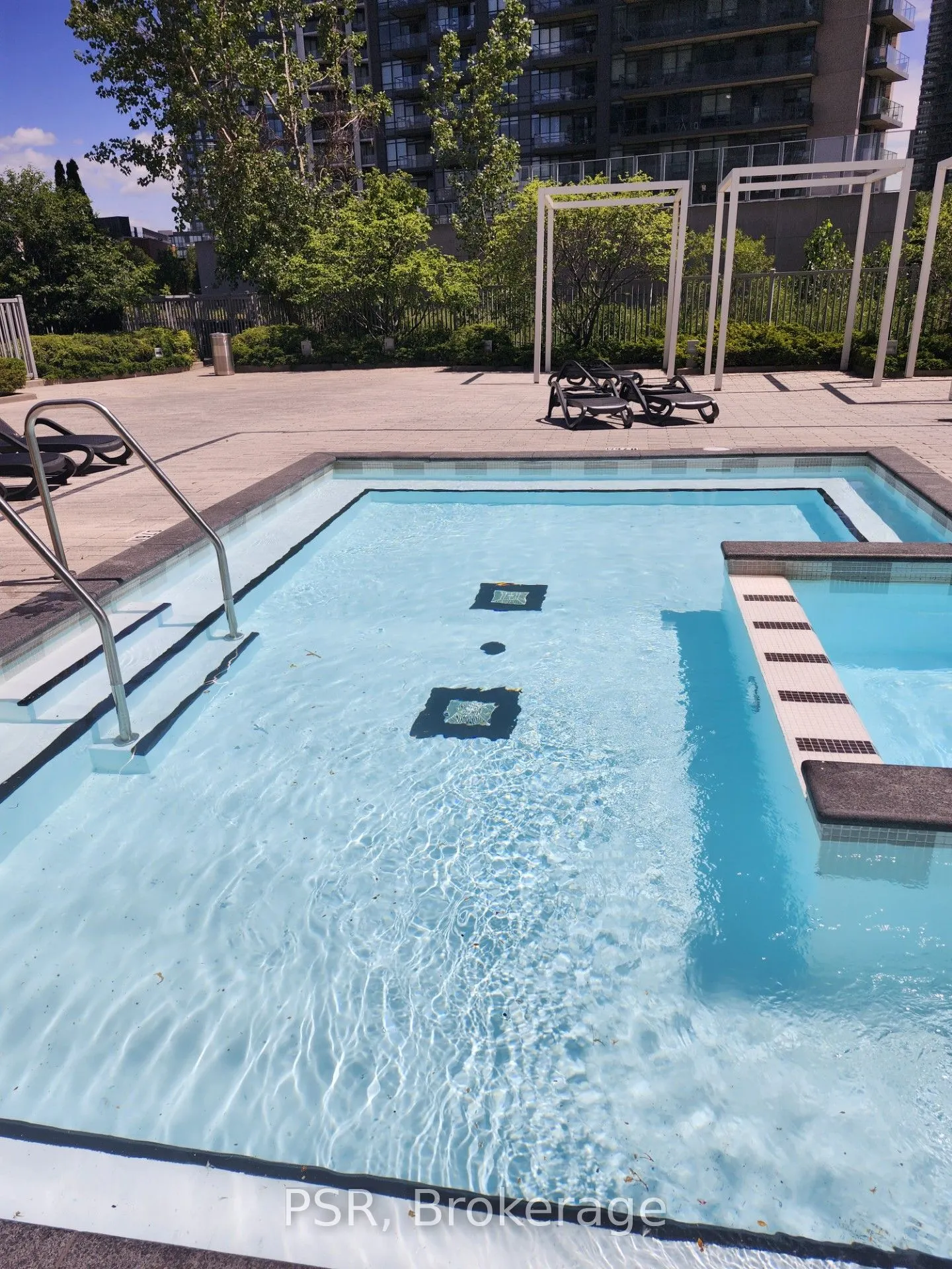 88 Park Lawn Road, #2906