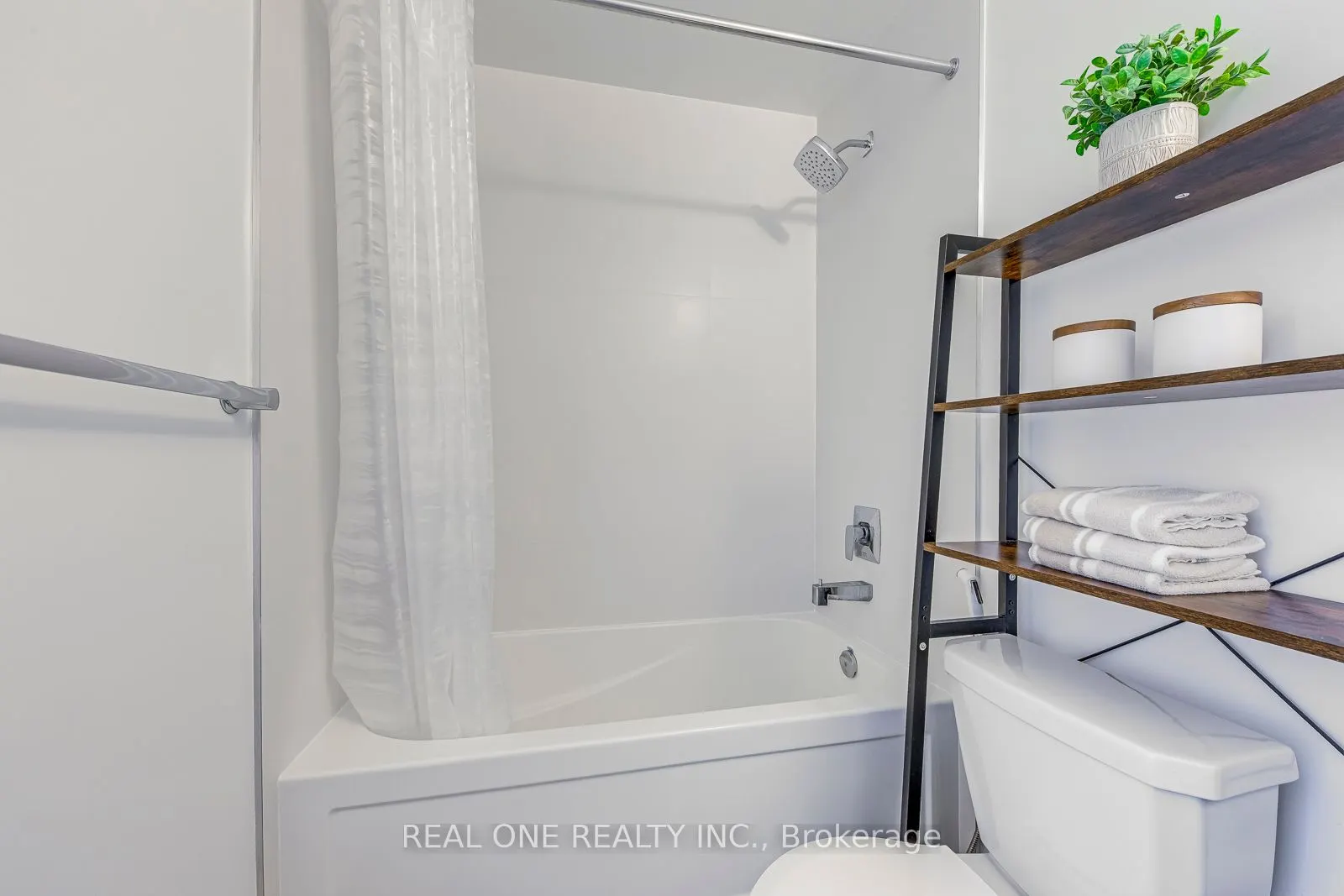 8 Nahani Way, #3120