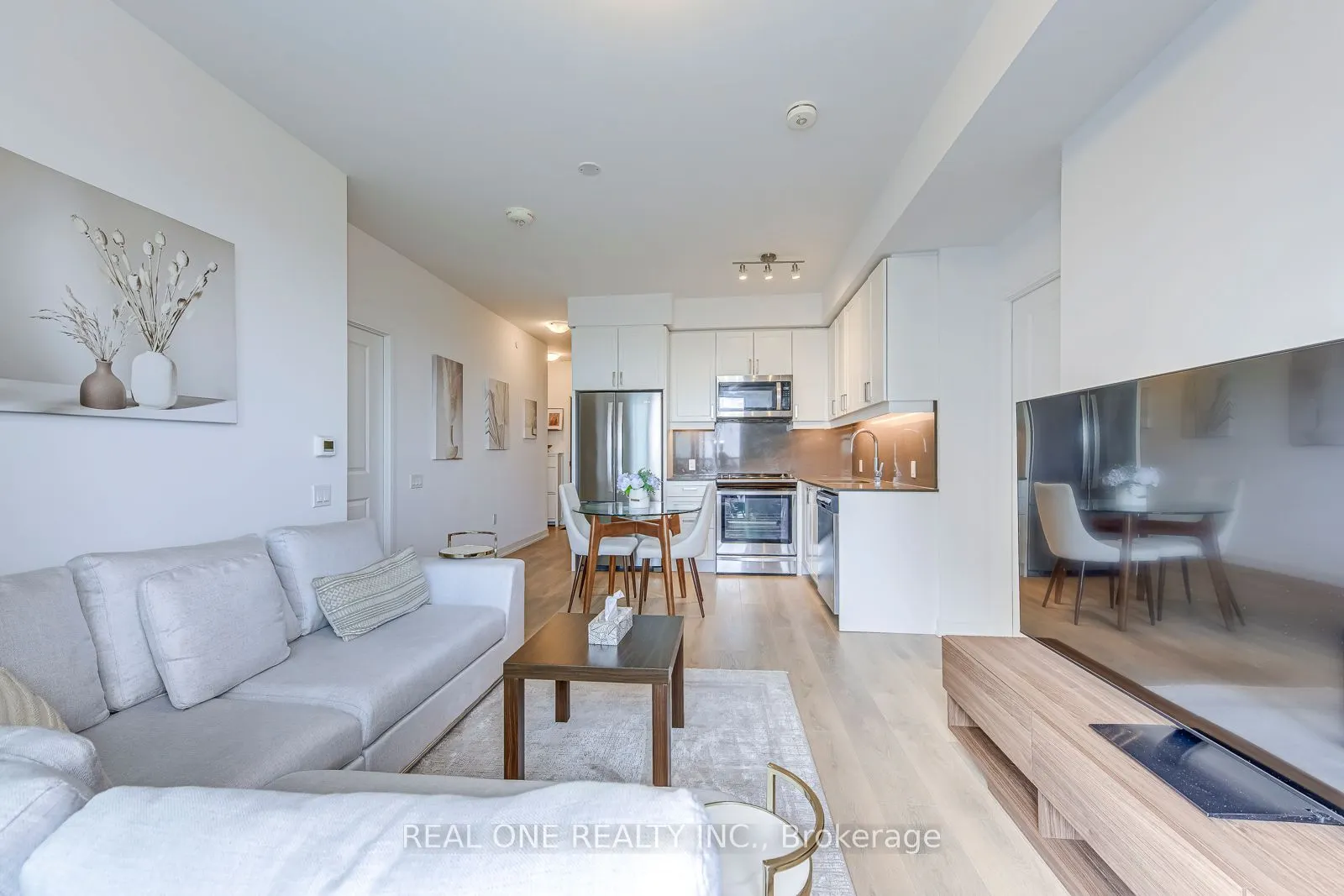 8 Nahani Way, #3120