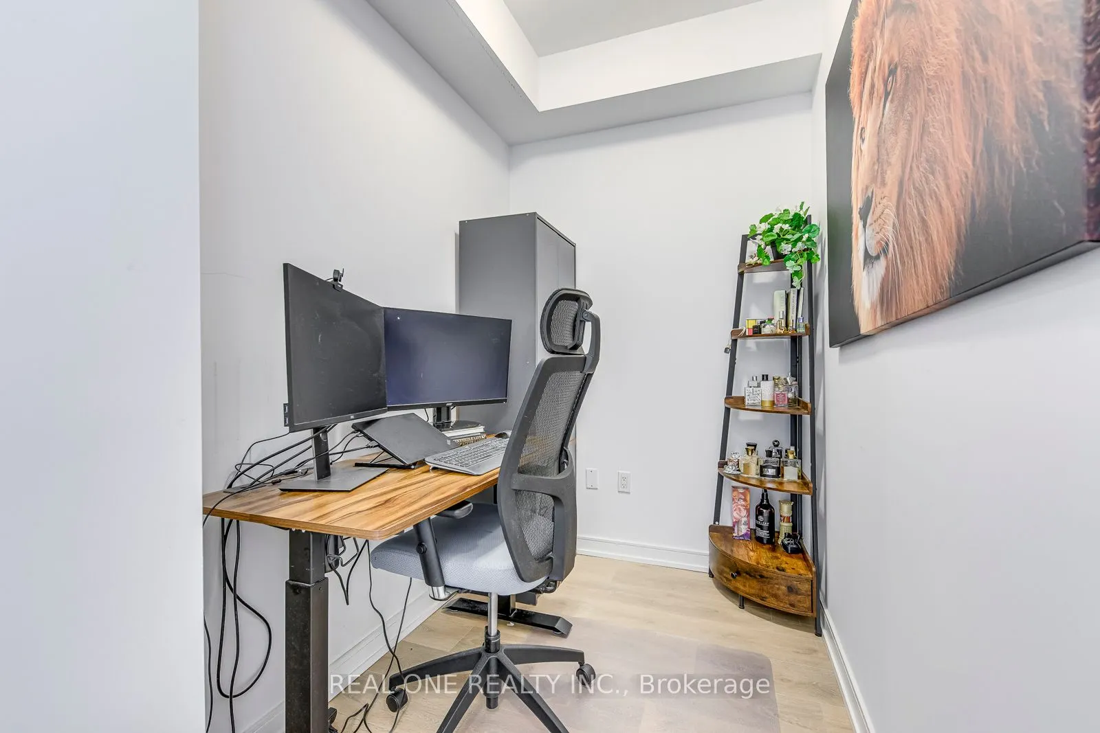 8 Nahani Way, #3120
