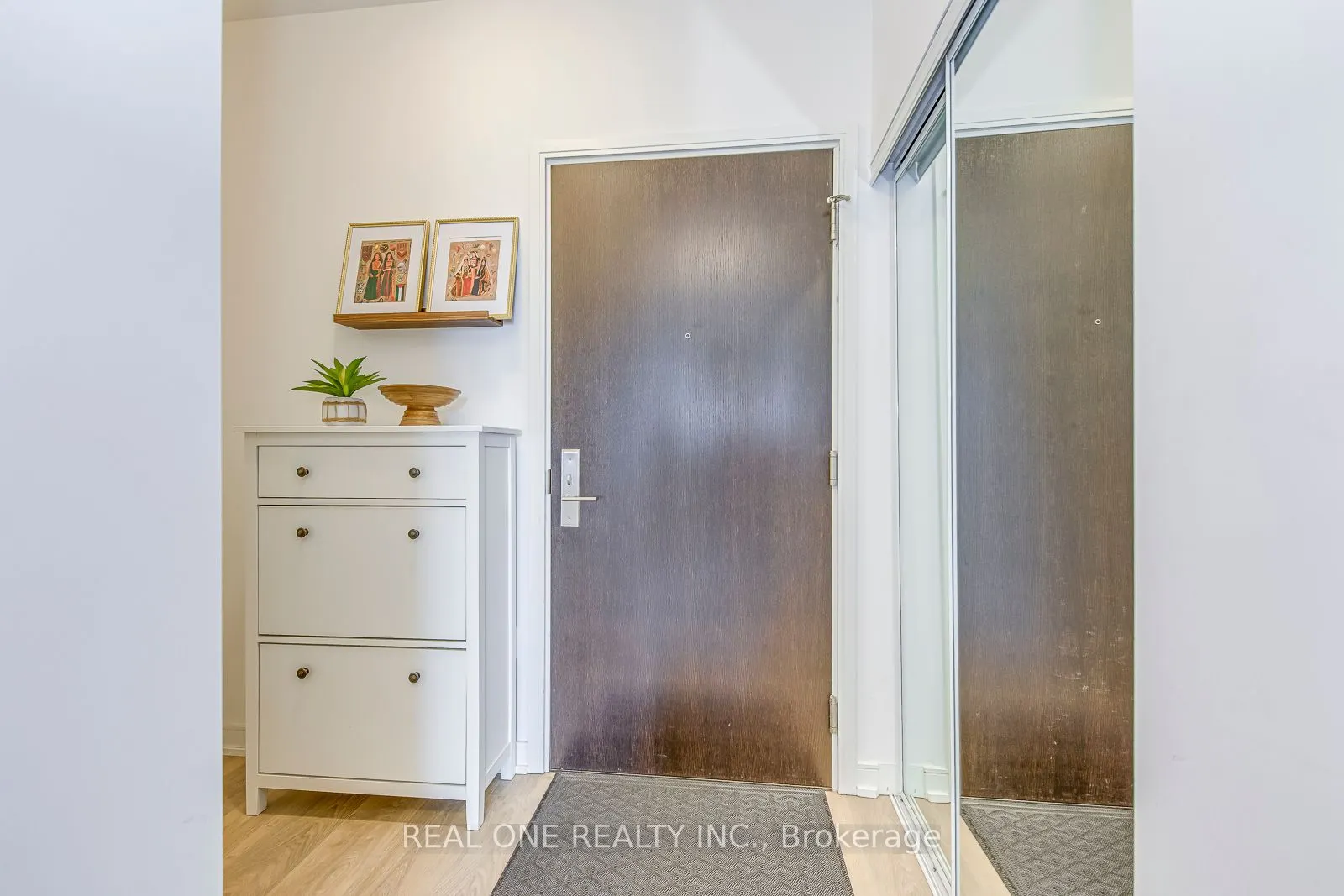 8 Nahani Way, #3120