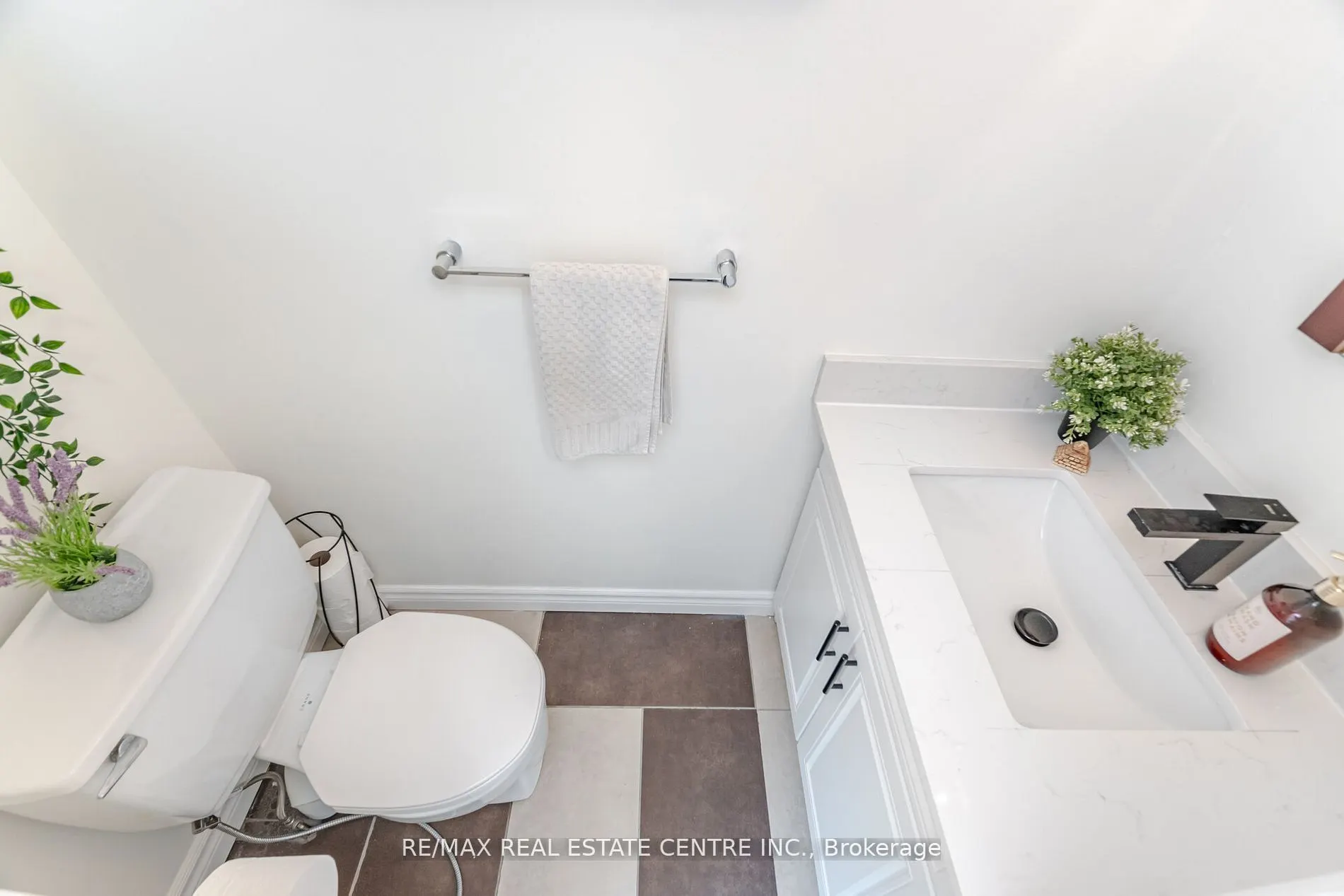 30 Heslop Road, #34