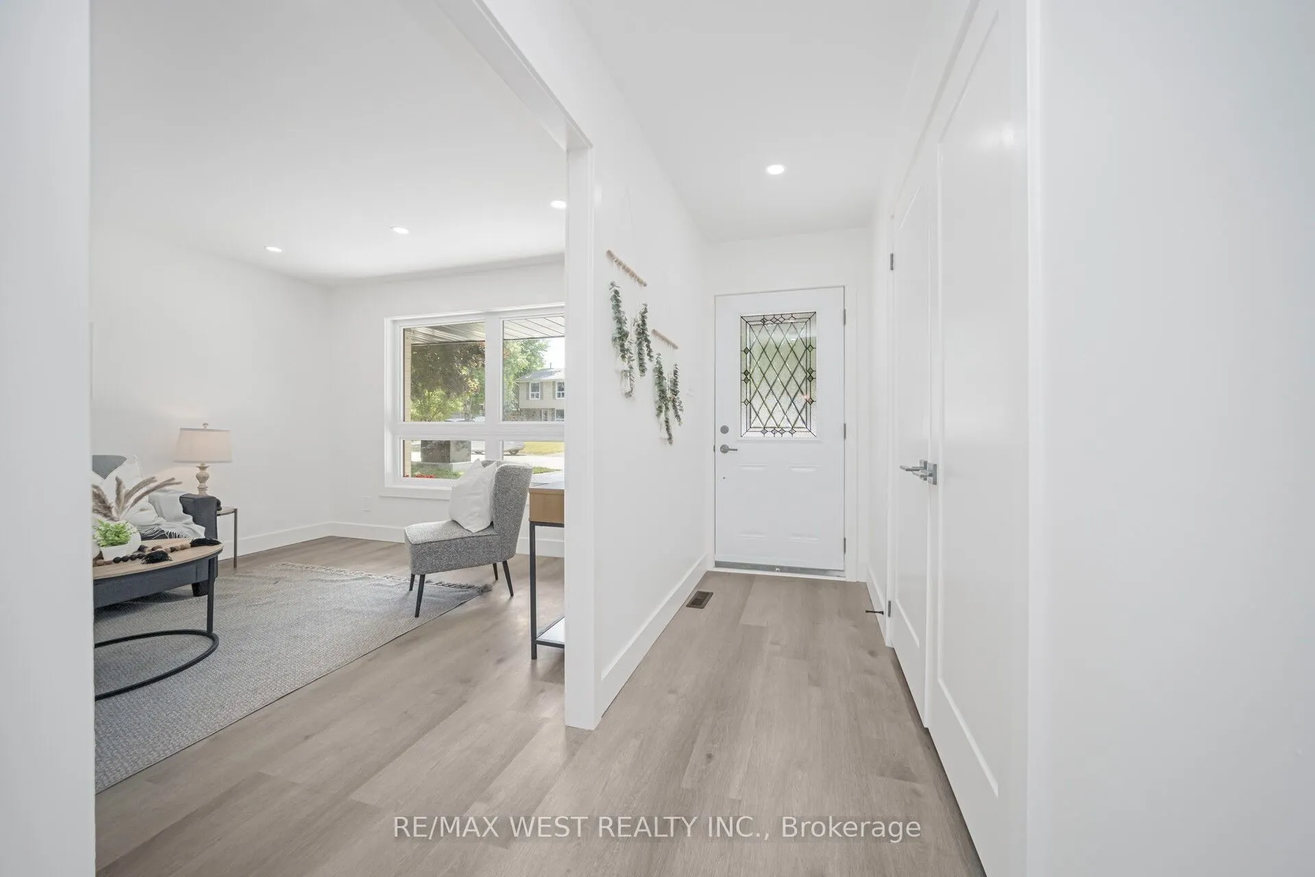 15 Erindale Avenue