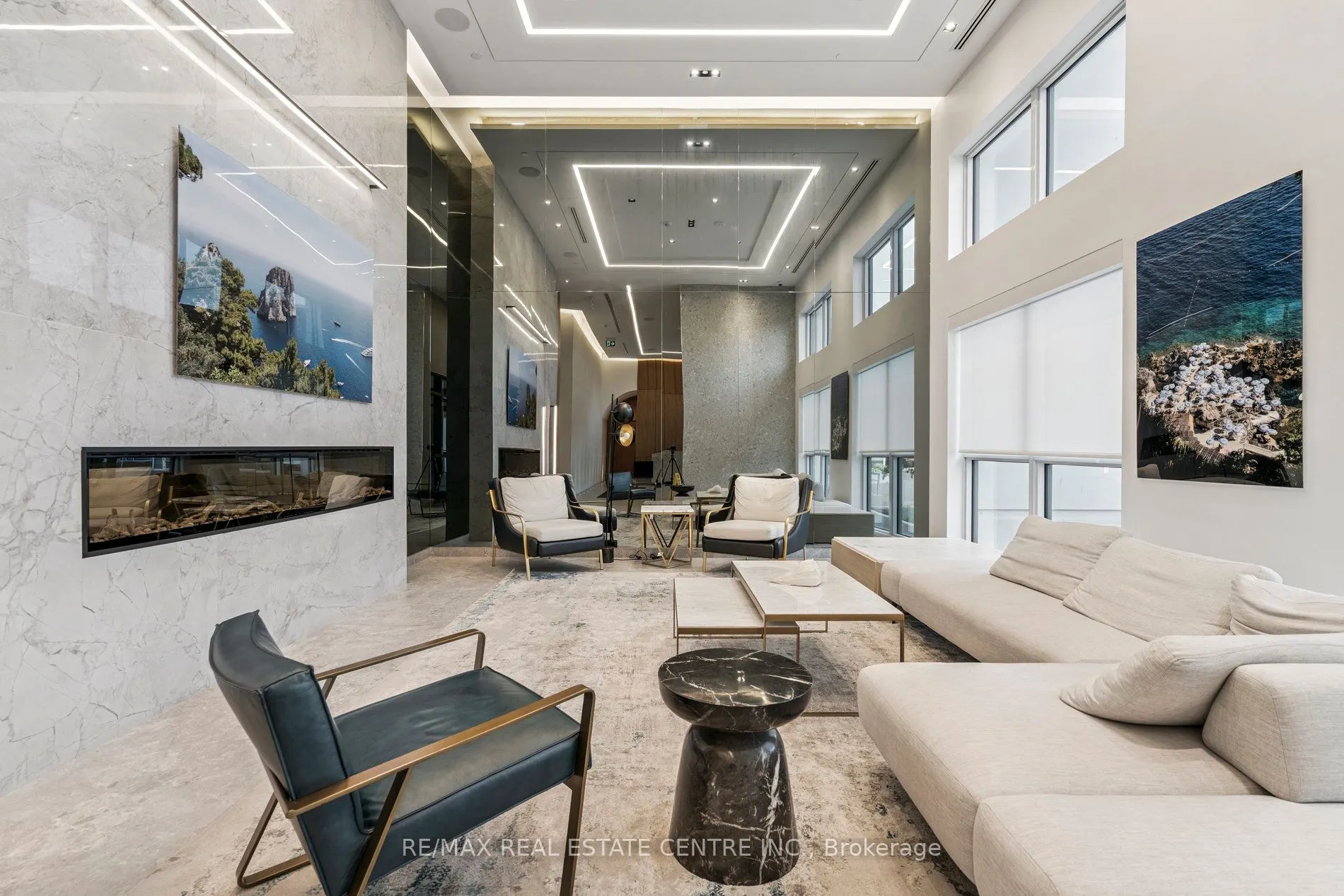 509 Dundas Street, #804