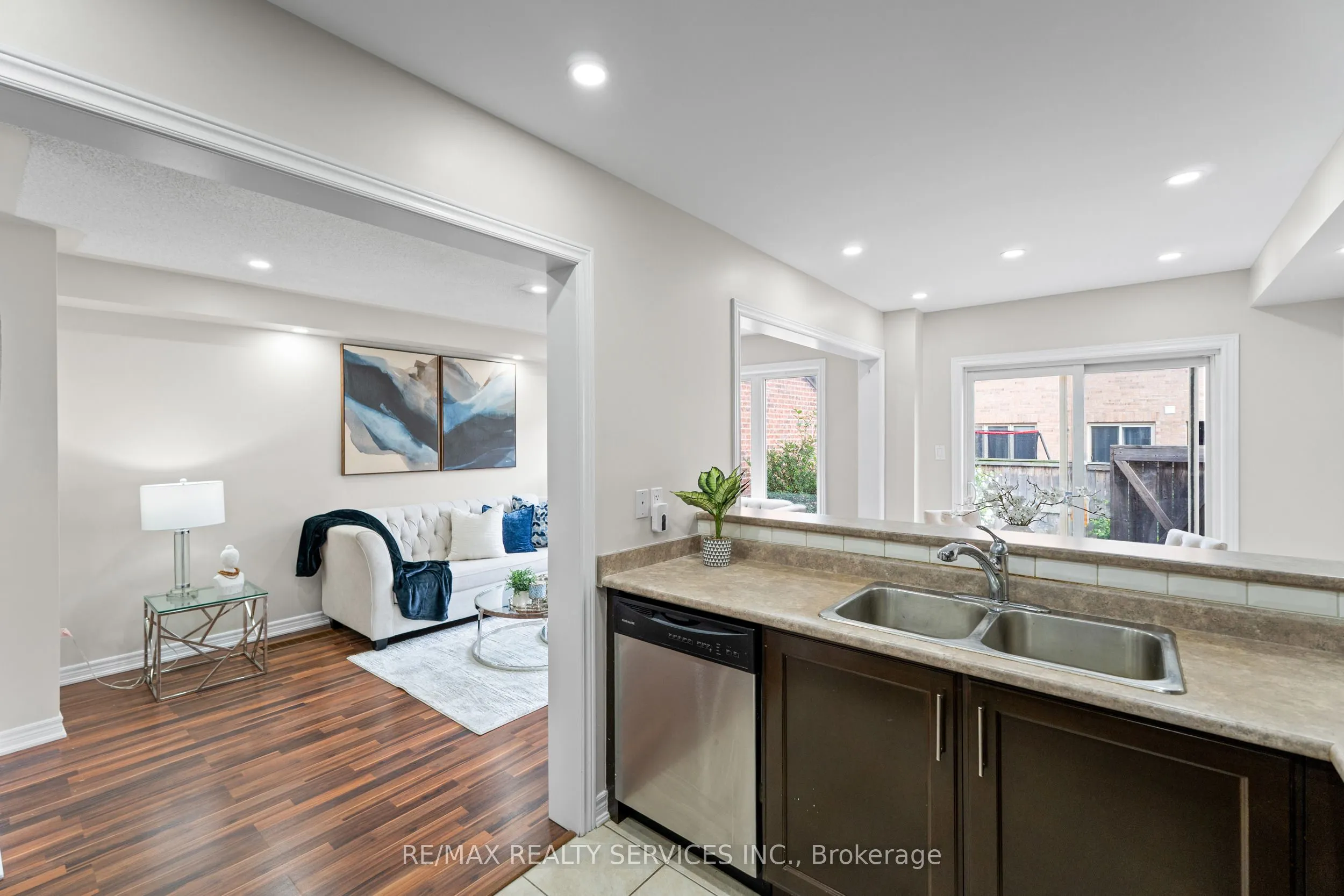 47 Bellhaven Crescent