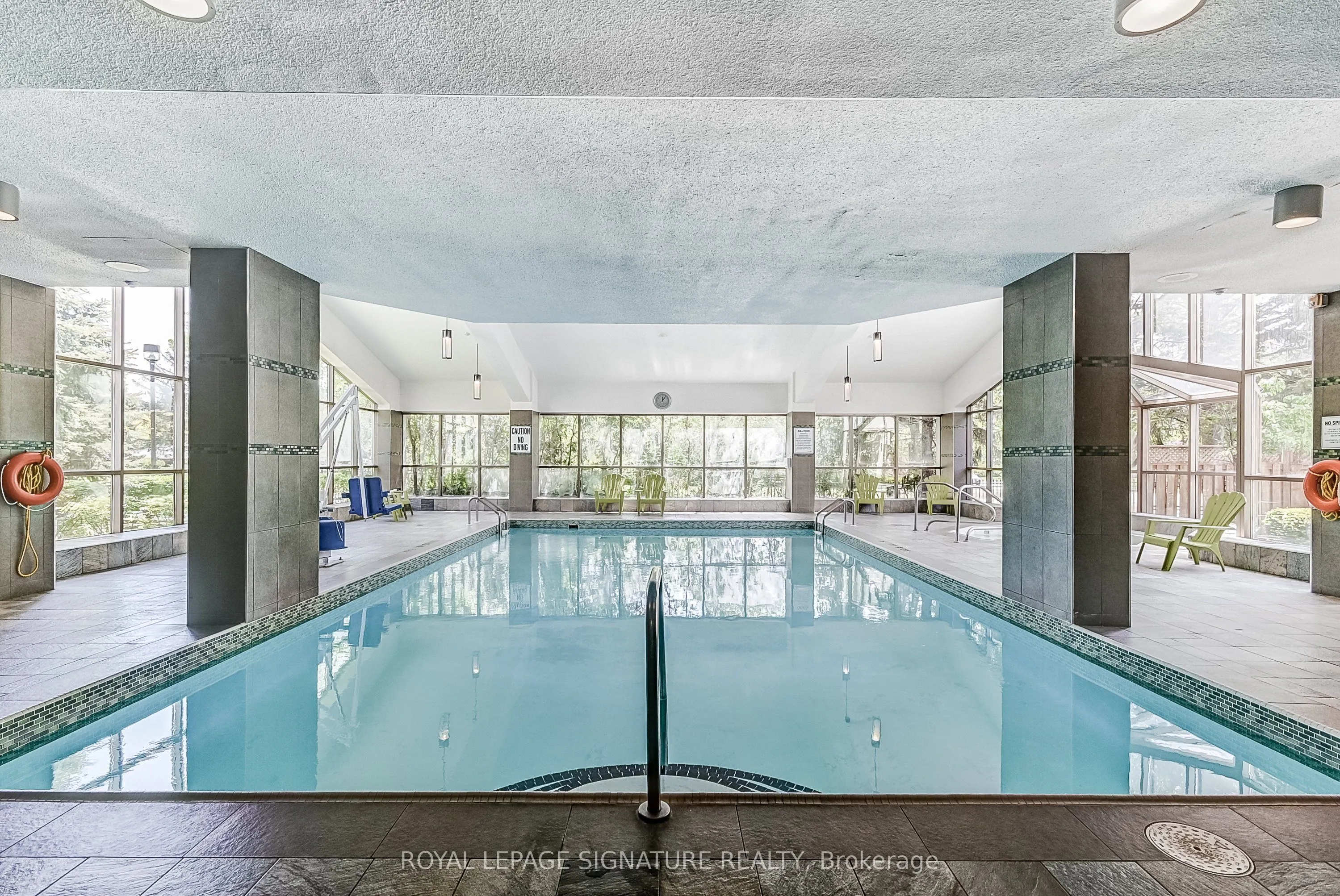 75 King Street E, #1105