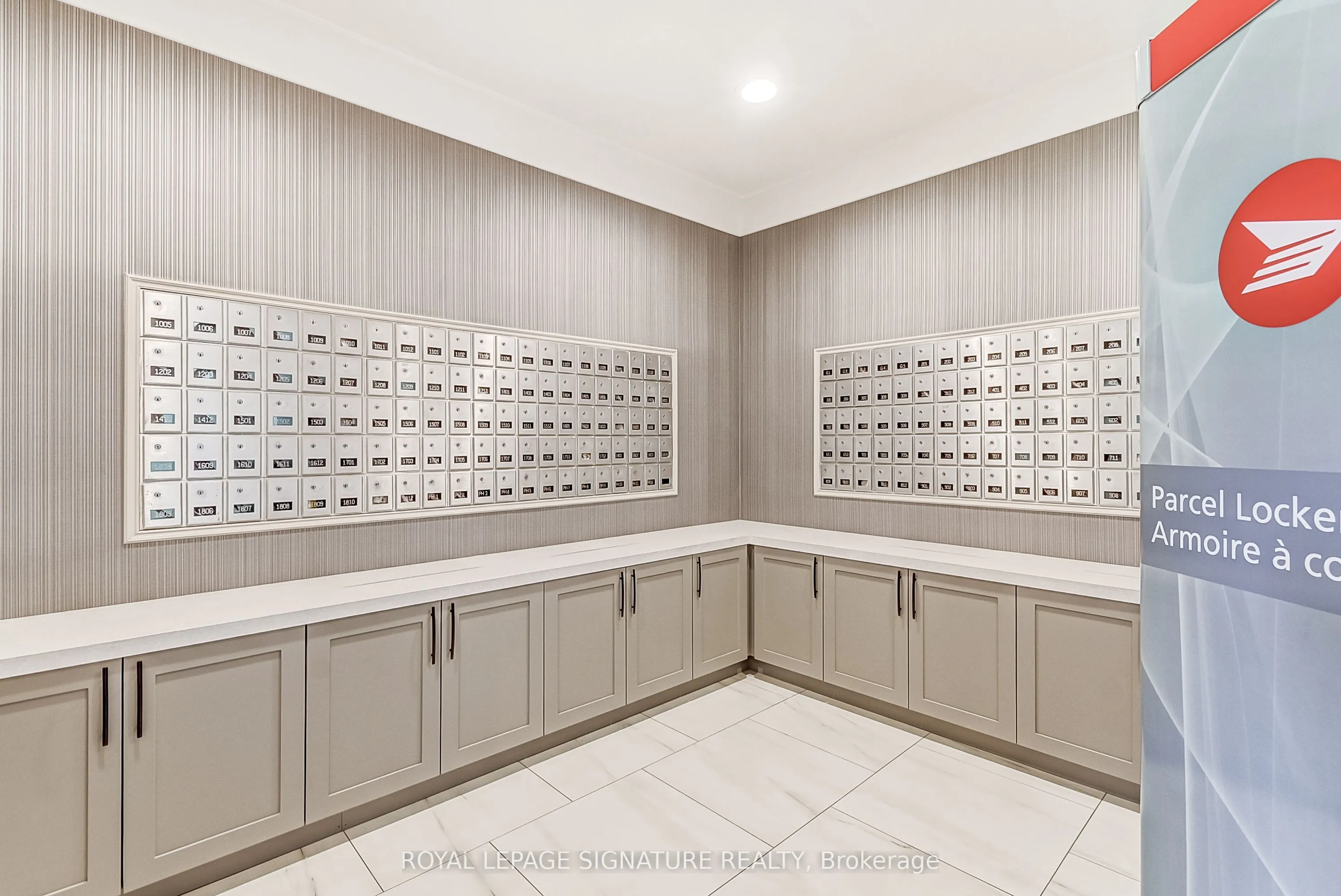 75 King Street E, #1105