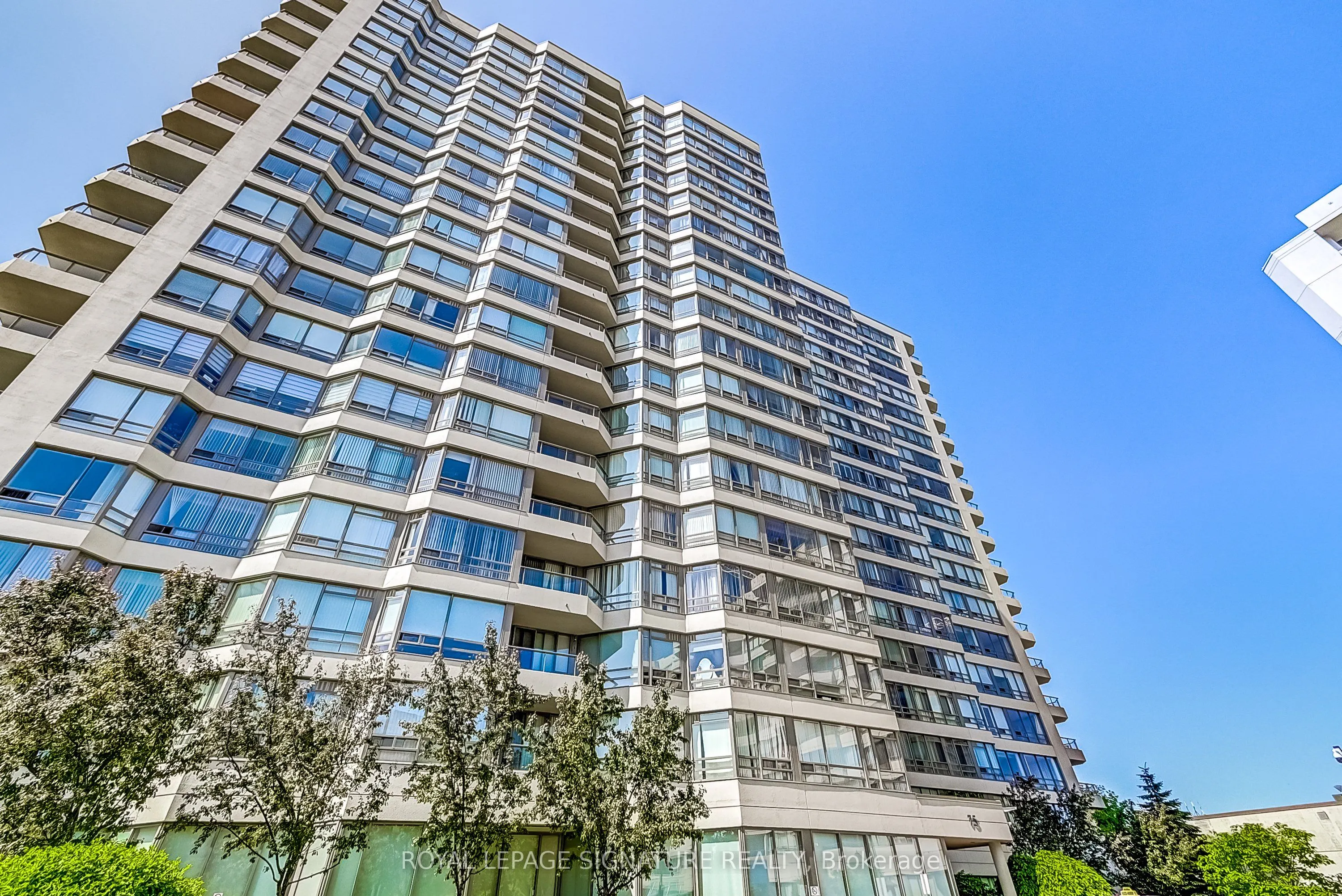 75 King Street E, #1105