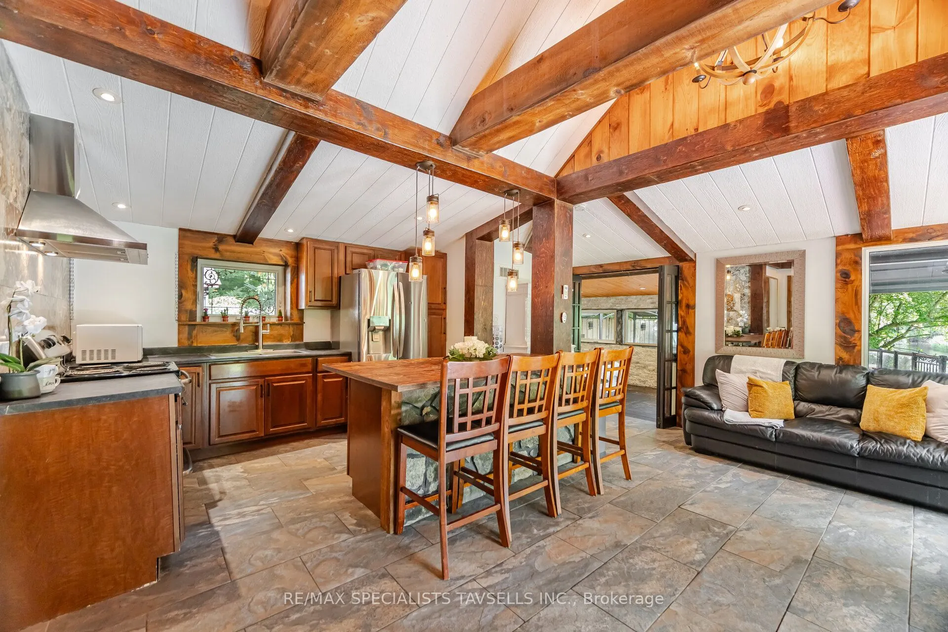 15472 Mclaughlin Road